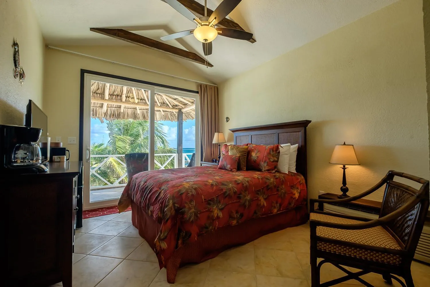 Bedroom, Bed in The Palapa House