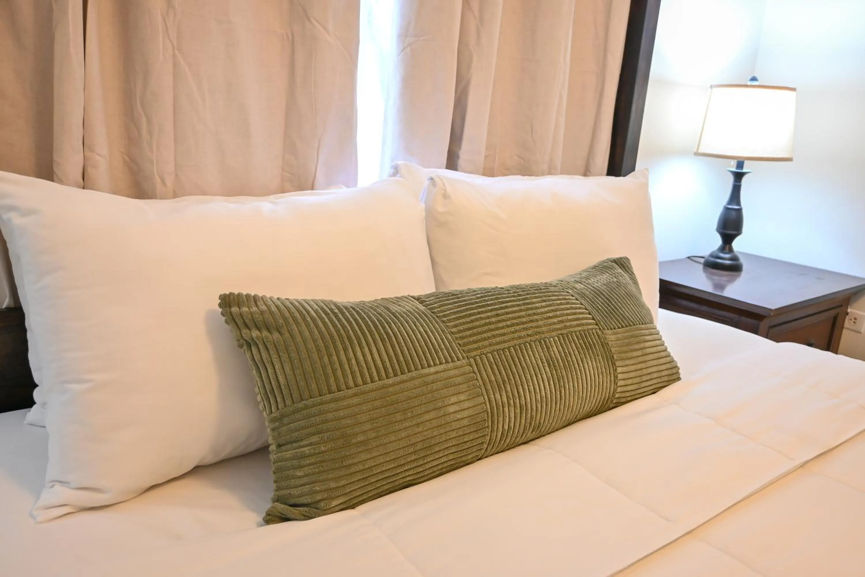 Bedroom, Bed in The Palapa House