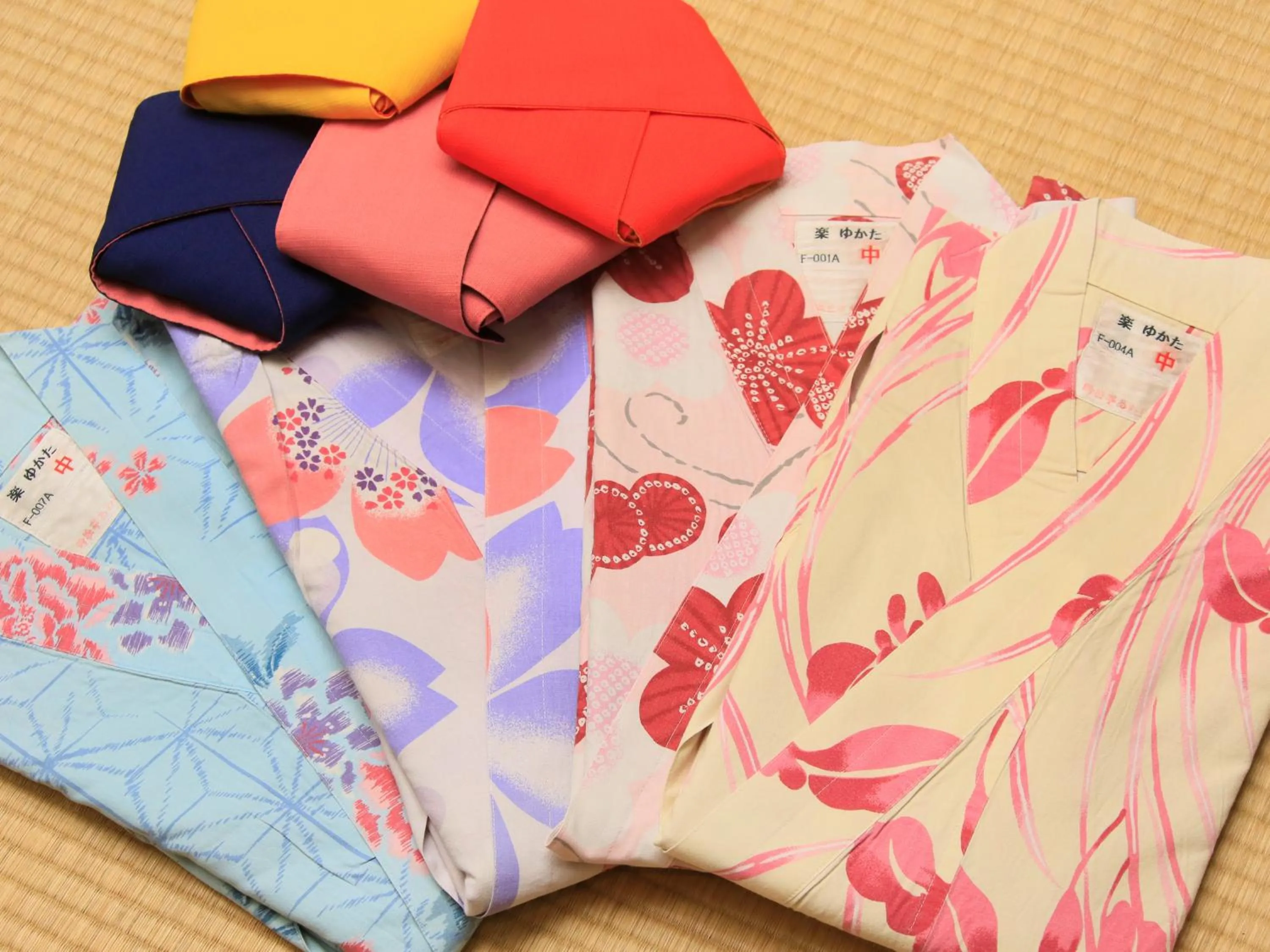 Area and facilities in Ginshotei Awashima