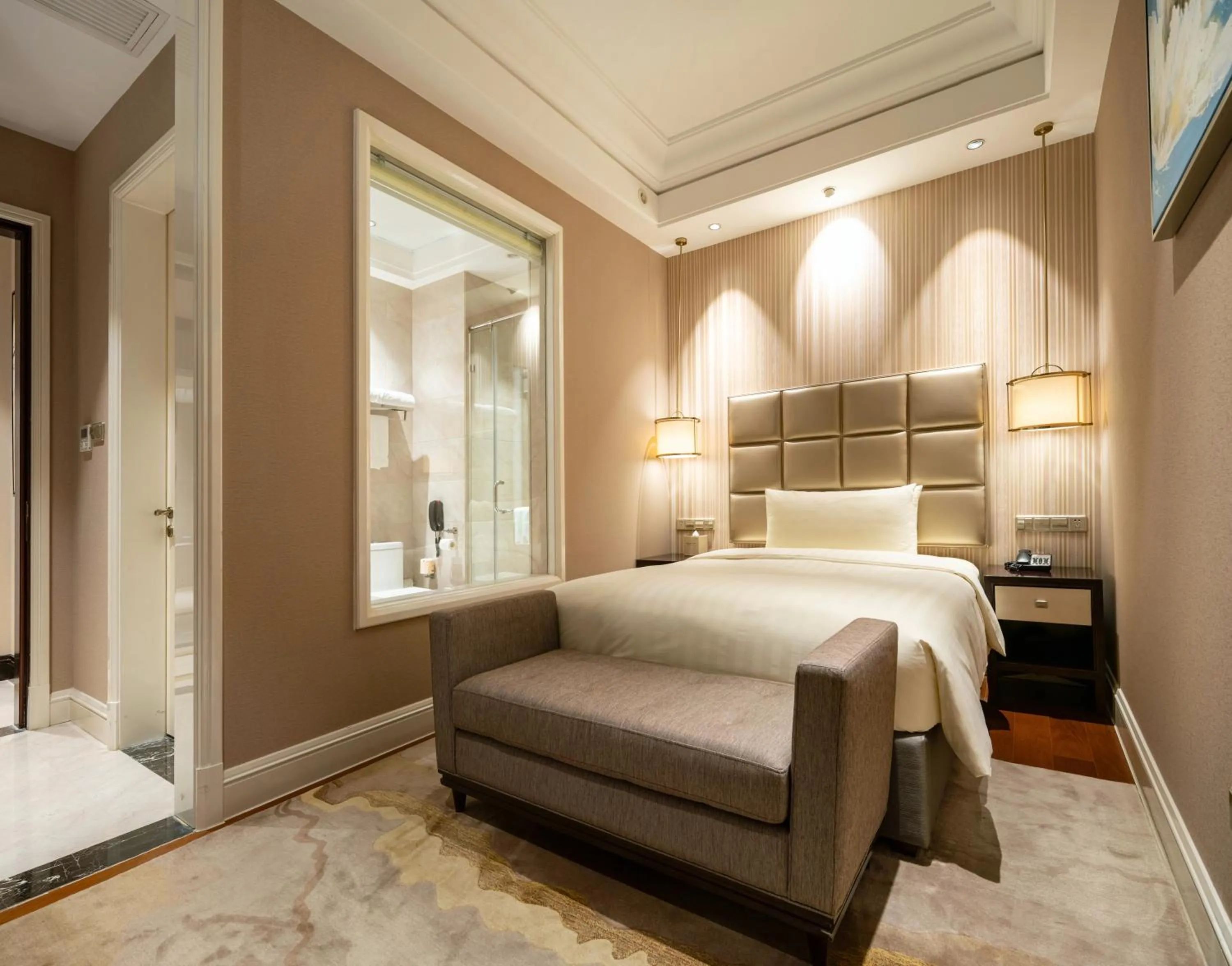 Bed in Wyndham Grand Xi'an Residence