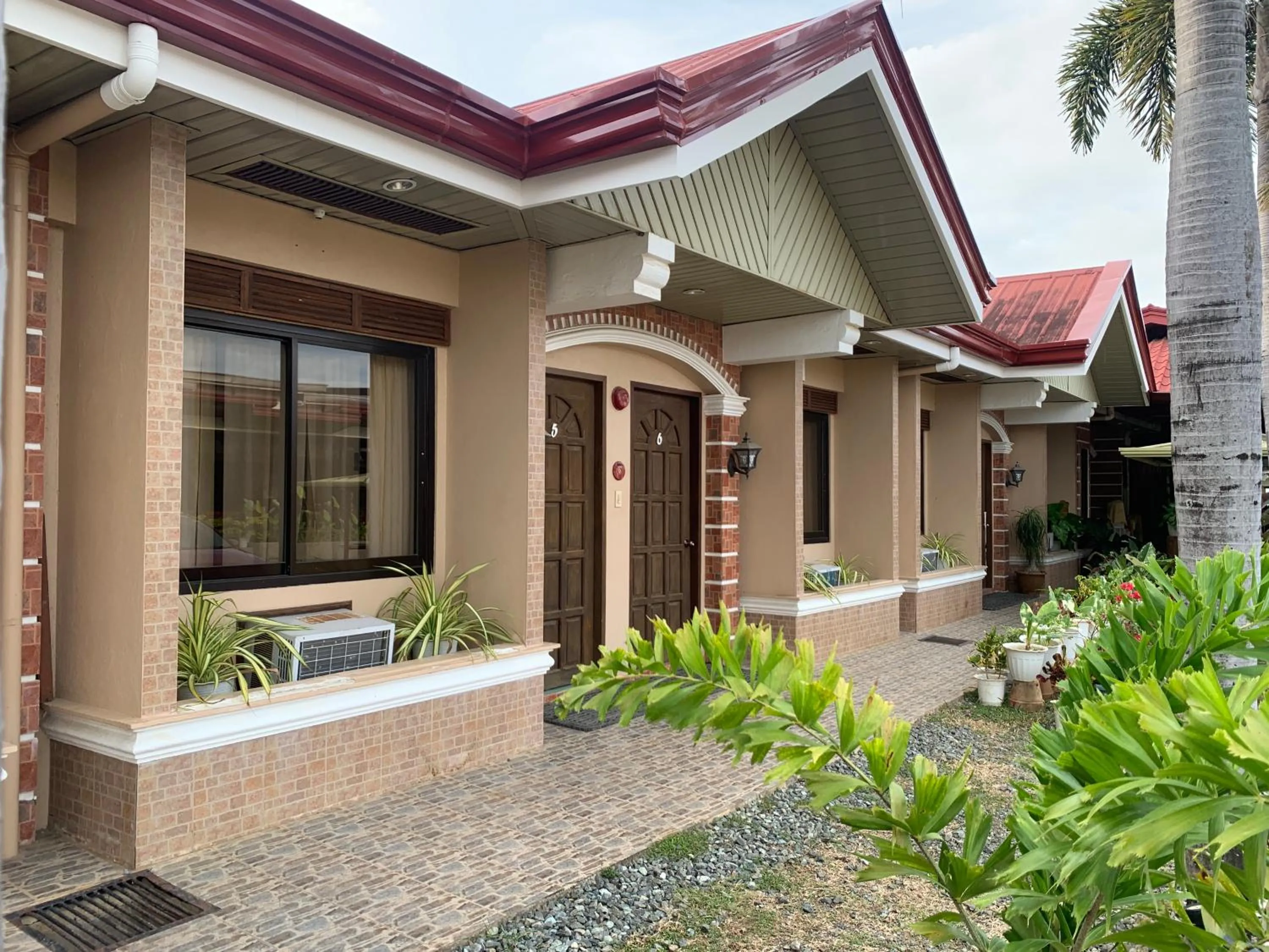 Property building in Balay Inato Pension