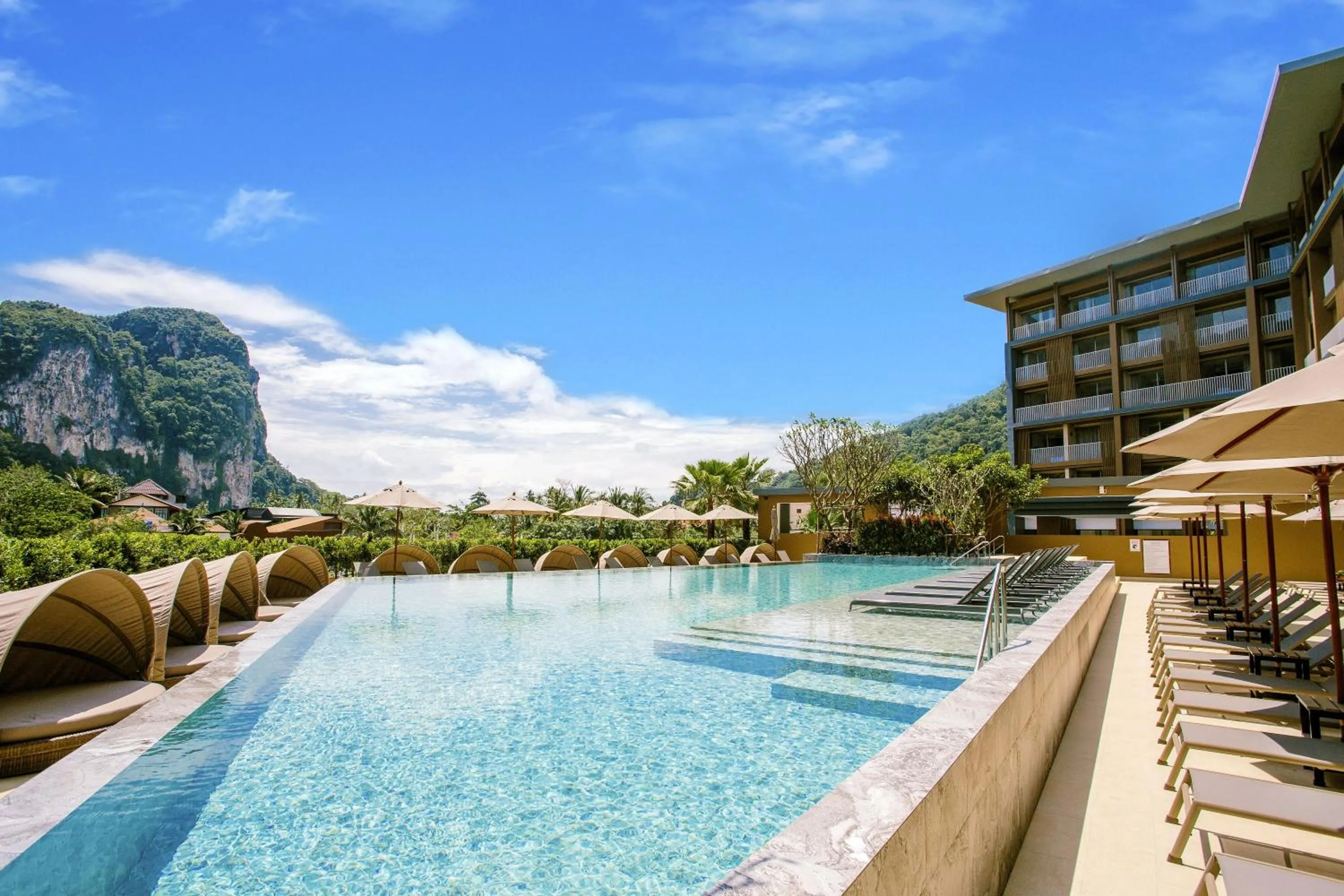 Swimming pool in Centara Life Phu Pano Krabi-SHA Plus