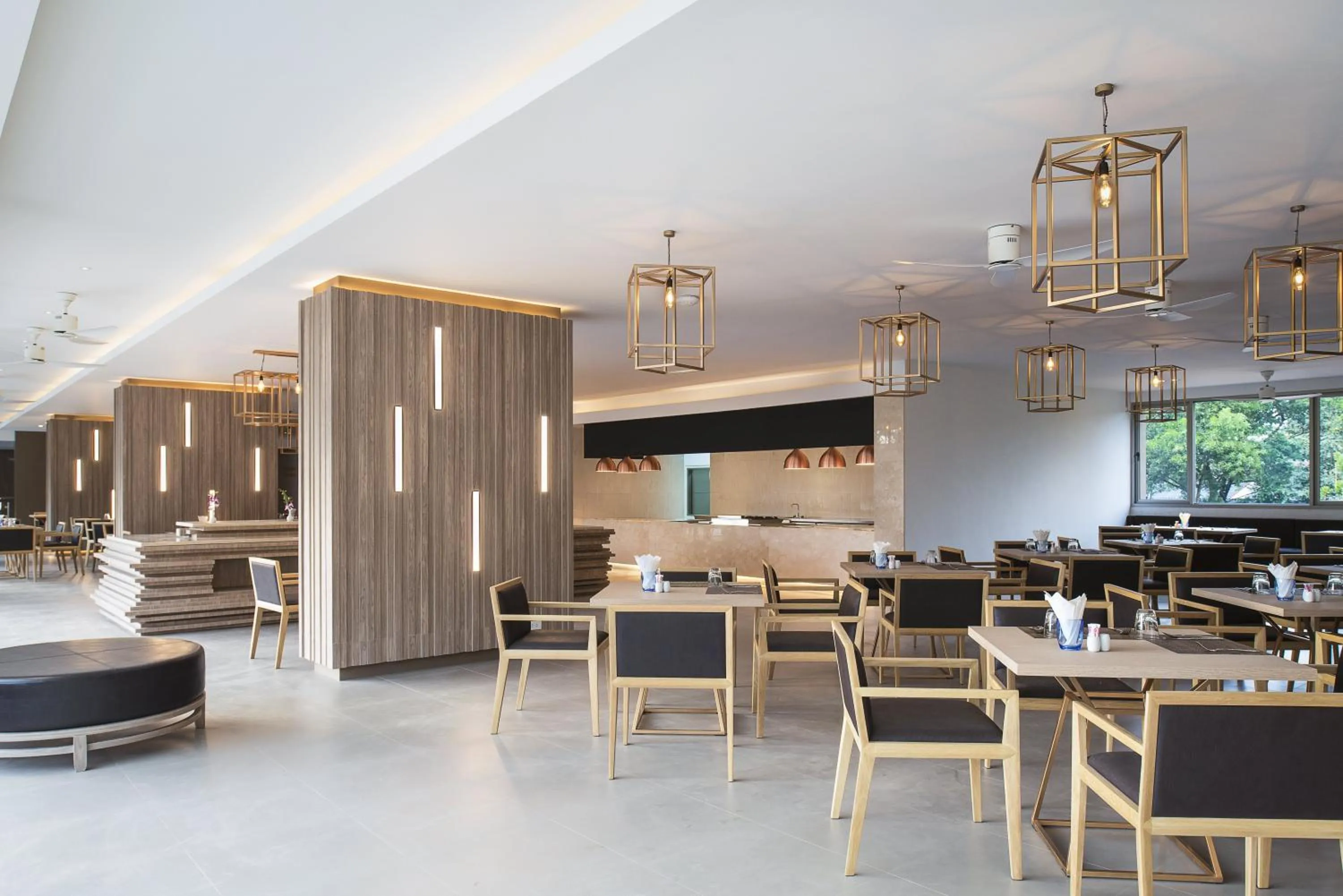 Restaurant/places to eat in Centara Life Phu Pano Krabi-SHA Plus