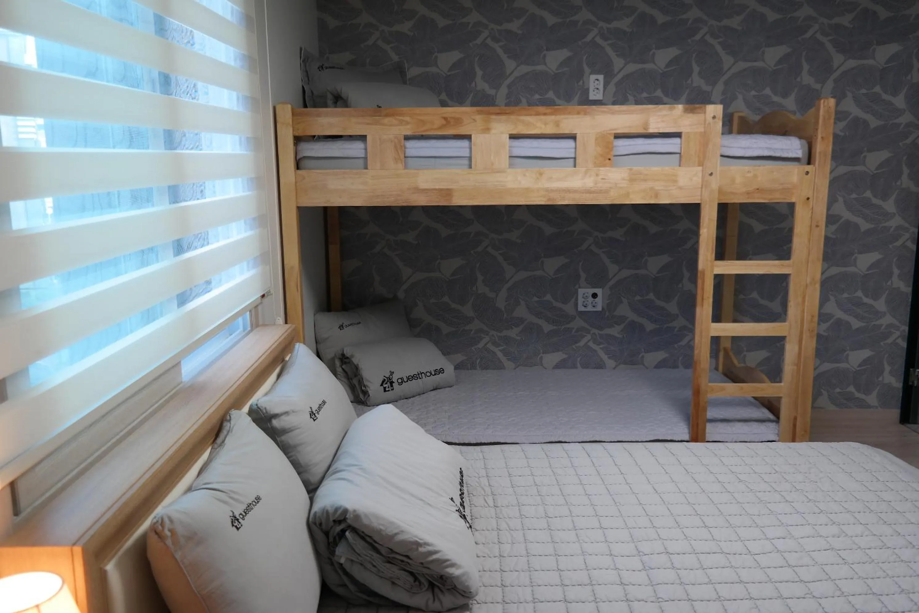 Decorative detail, Bed in 24 Guesthouse Suncheon