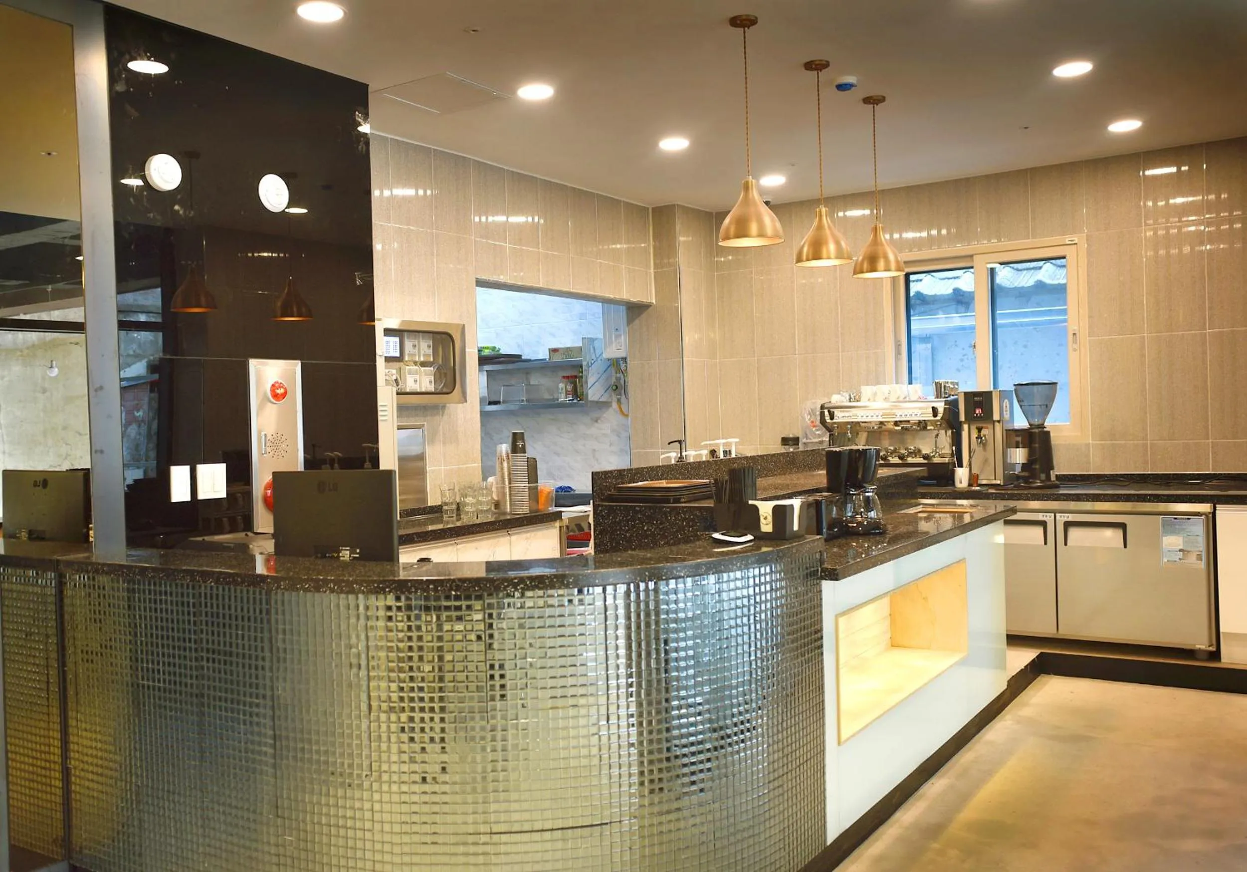 On-site shops in 24 Guesthouse Suncheon