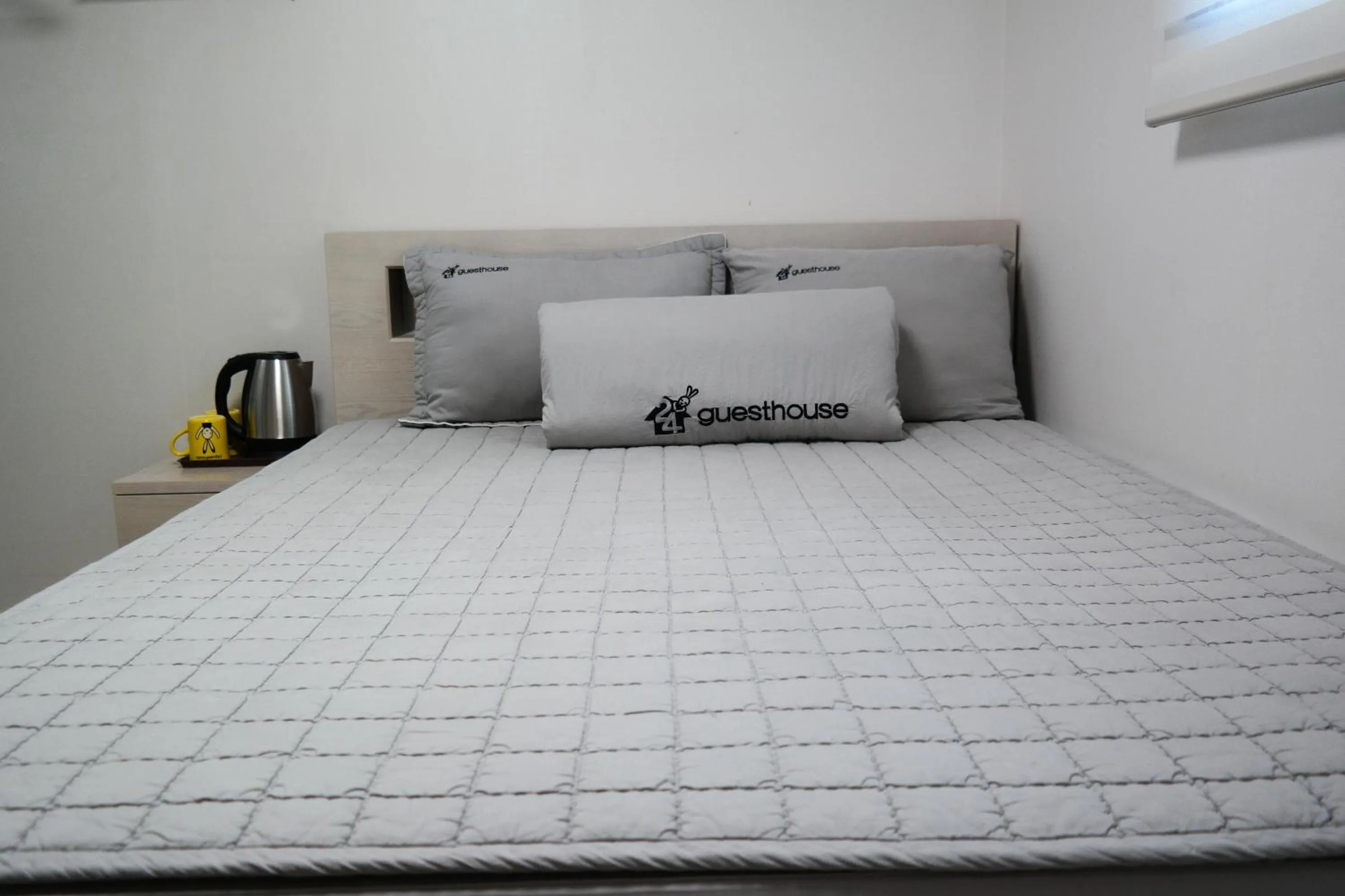Bed in 24 Guesthouse Suncheon