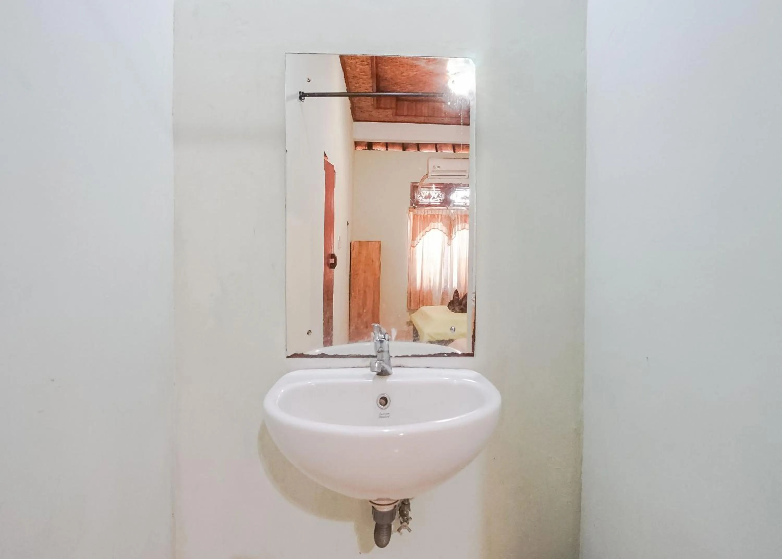 Bathroom in Aurora House Ubud