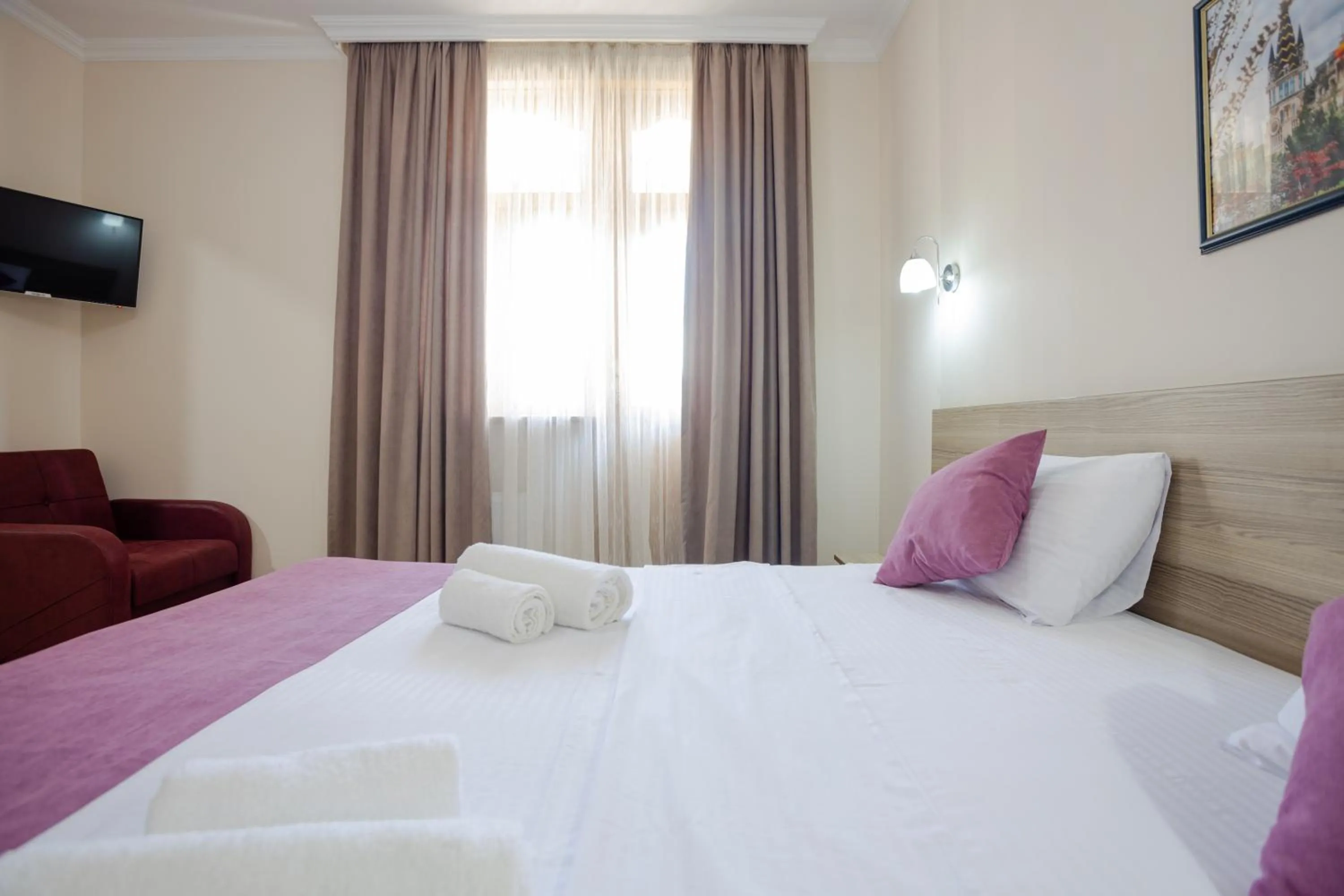 TV and multimedia, Bed in Daisi Sunset Hotel