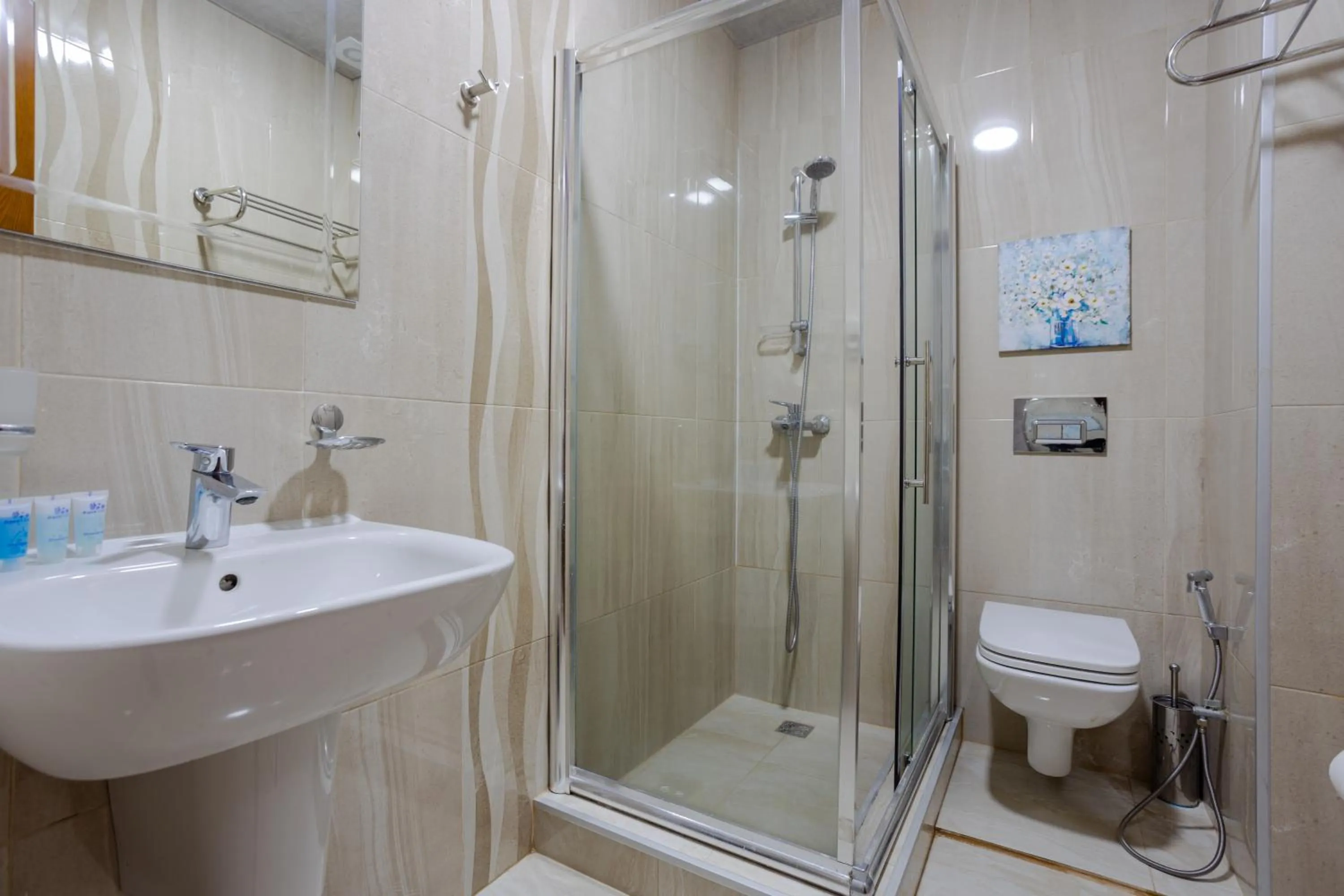 Toilet in Daisi Sunset Hotel