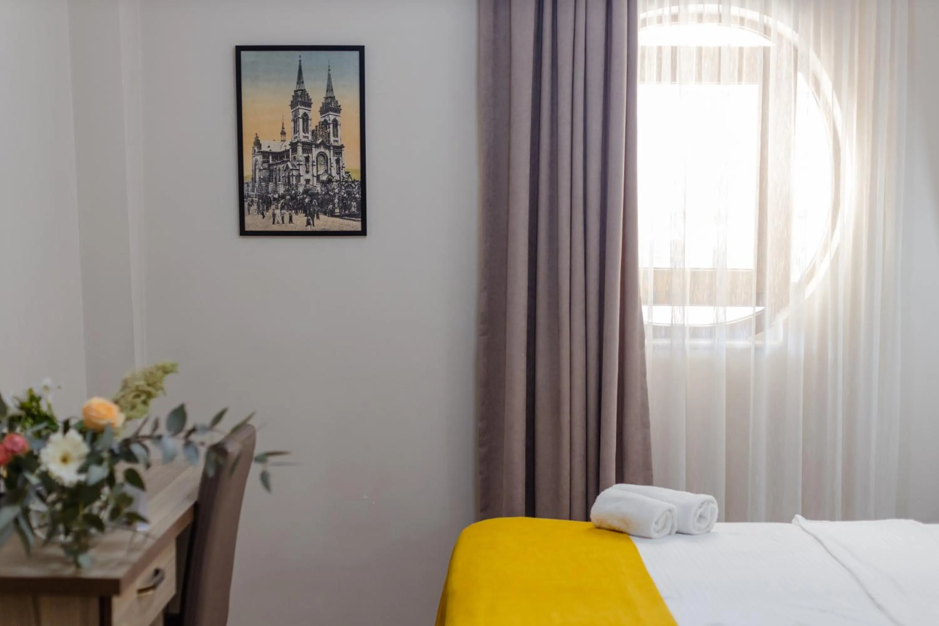 Photo of the whole room, Bed in Daisi Sunset Hotel