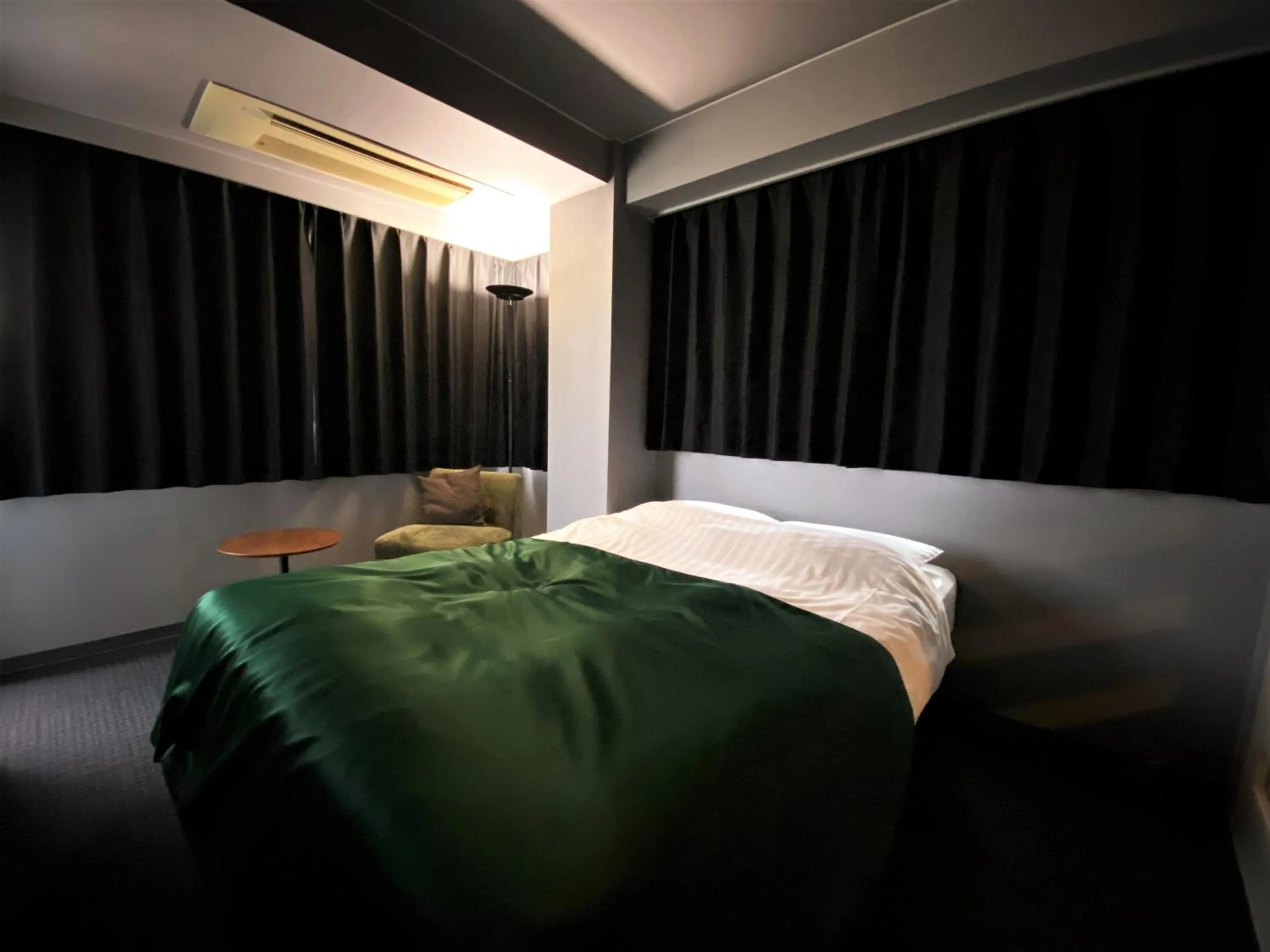 Bed in Randor Residence Tokyo Classic