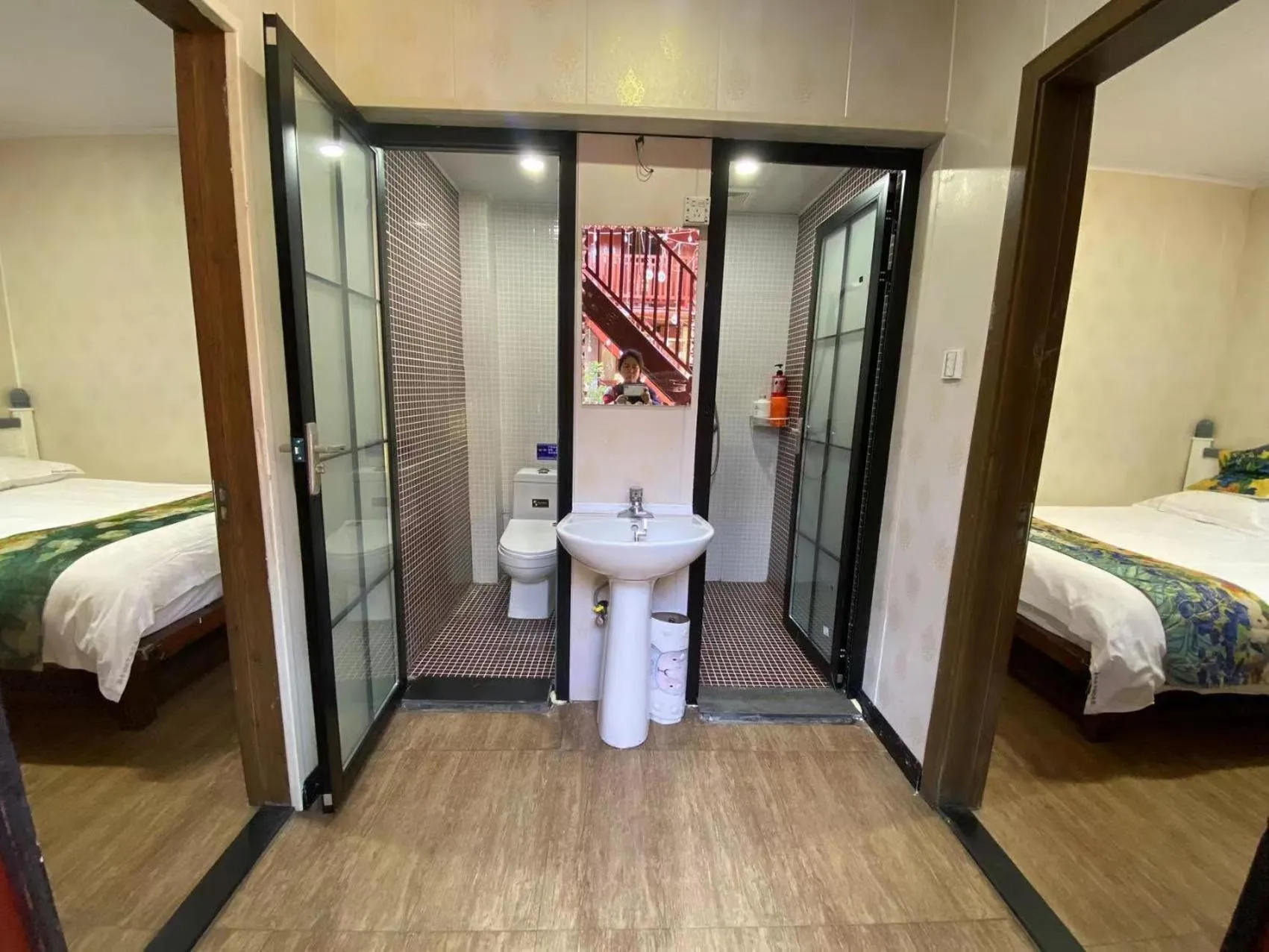 Bed in Shaoxing Laotaimen Luxun Native Place Youth Hostel