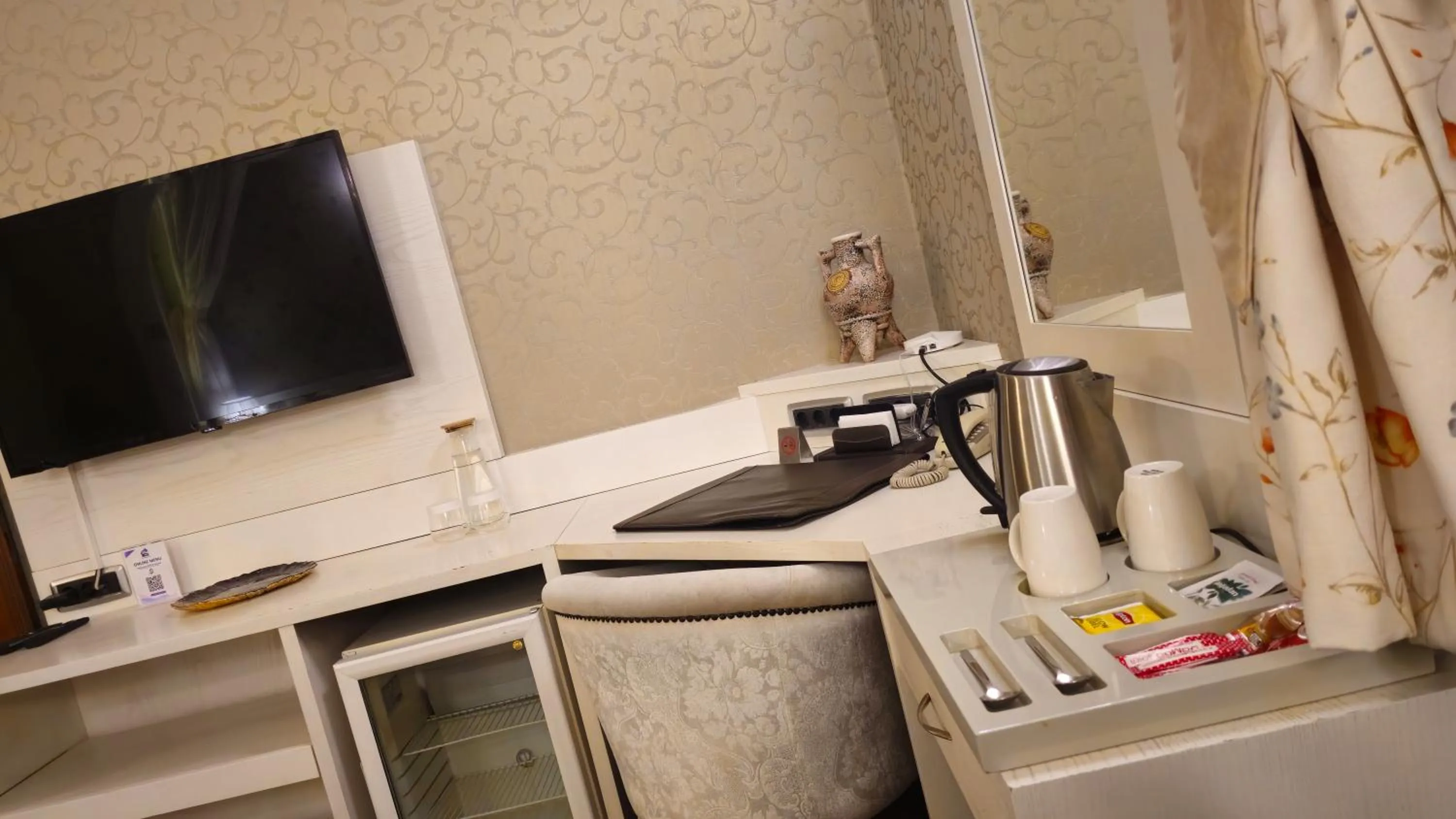 TV and multimedia in Eski Masal Hotel - Special Class