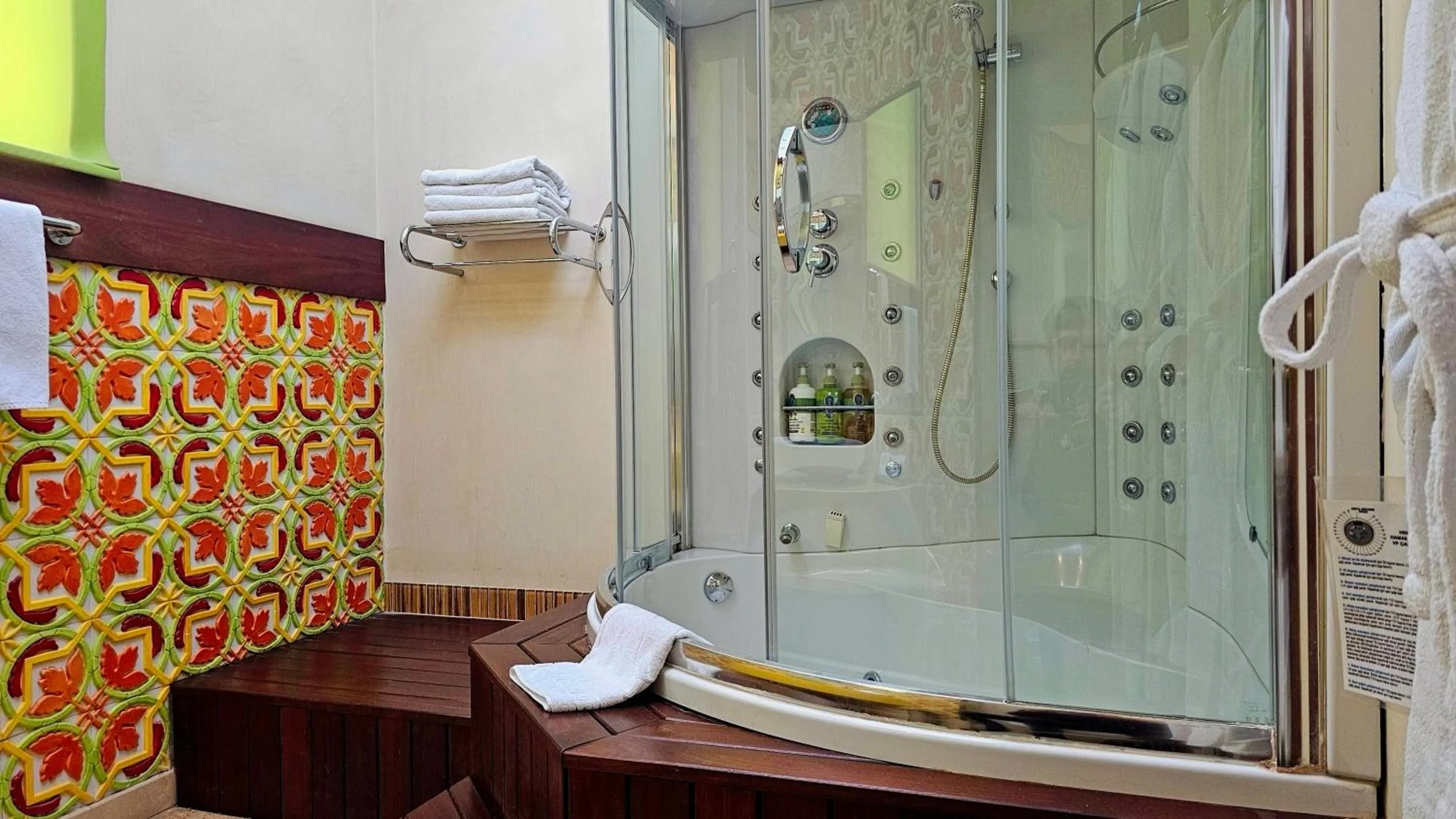 Shower in Eski Masal Hotel - Special Class