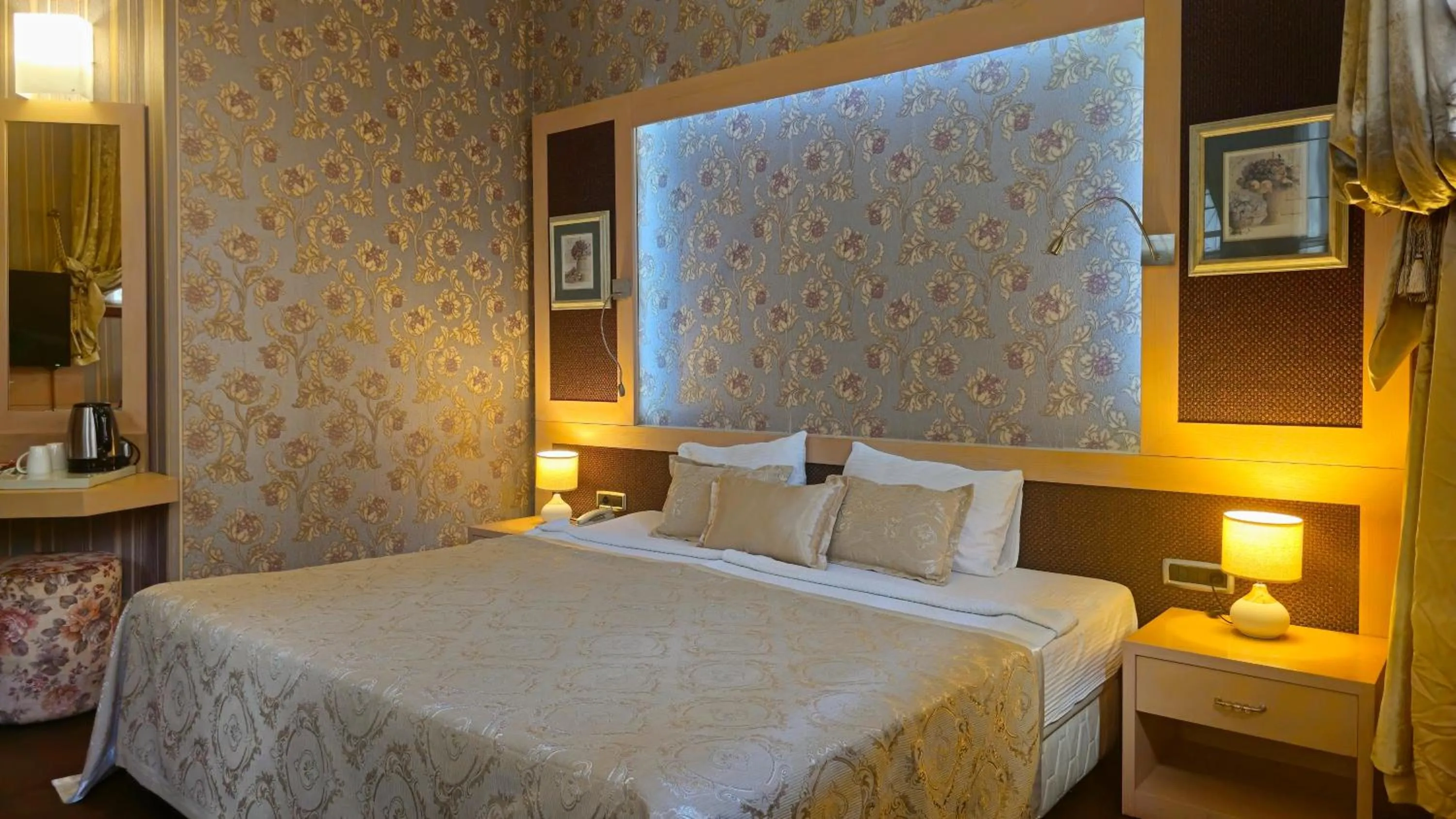 Bed in Eski Masal Hotel - Special Class