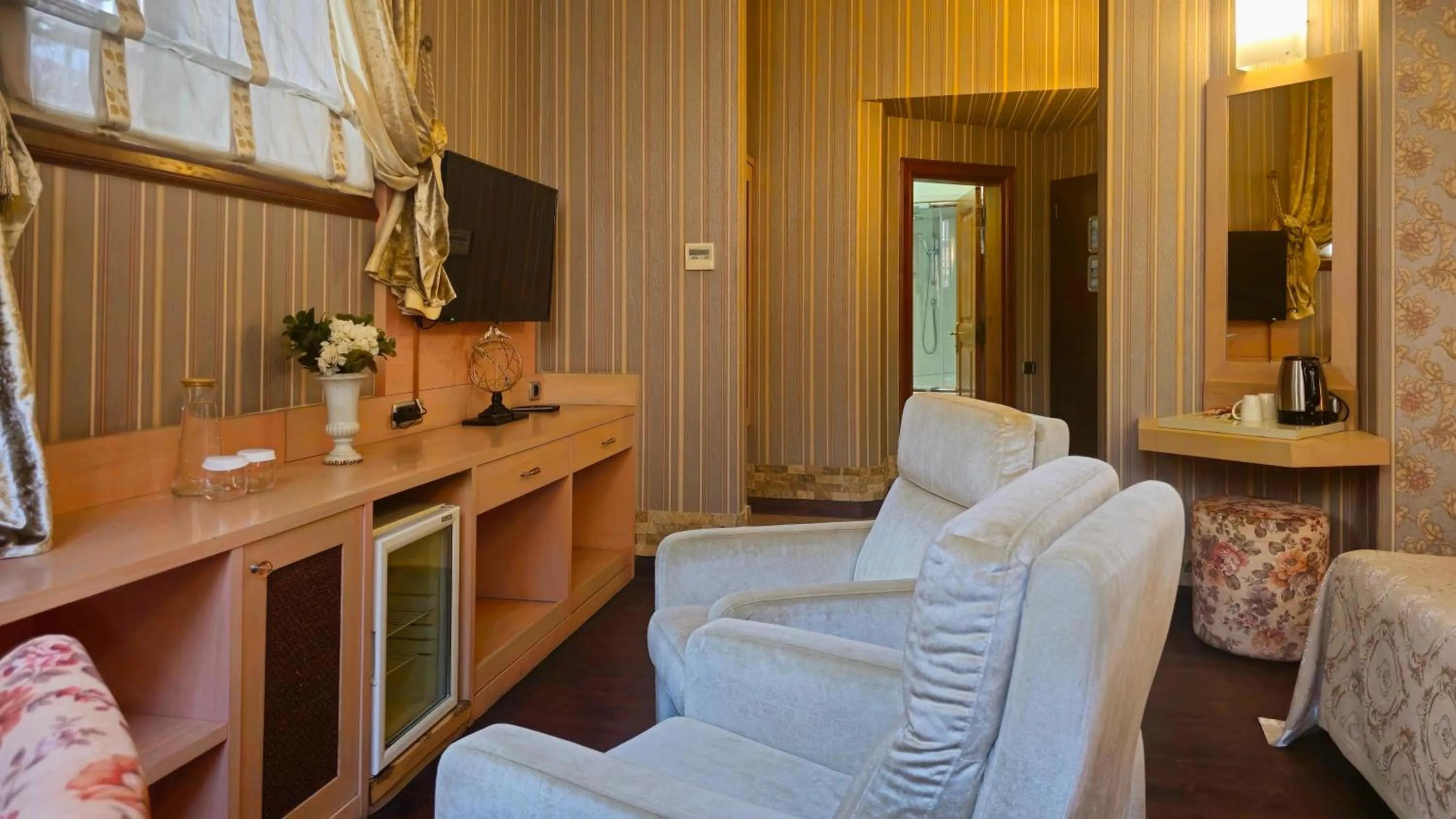 TV and multimedia in Eski Masal Hotel - Special Class