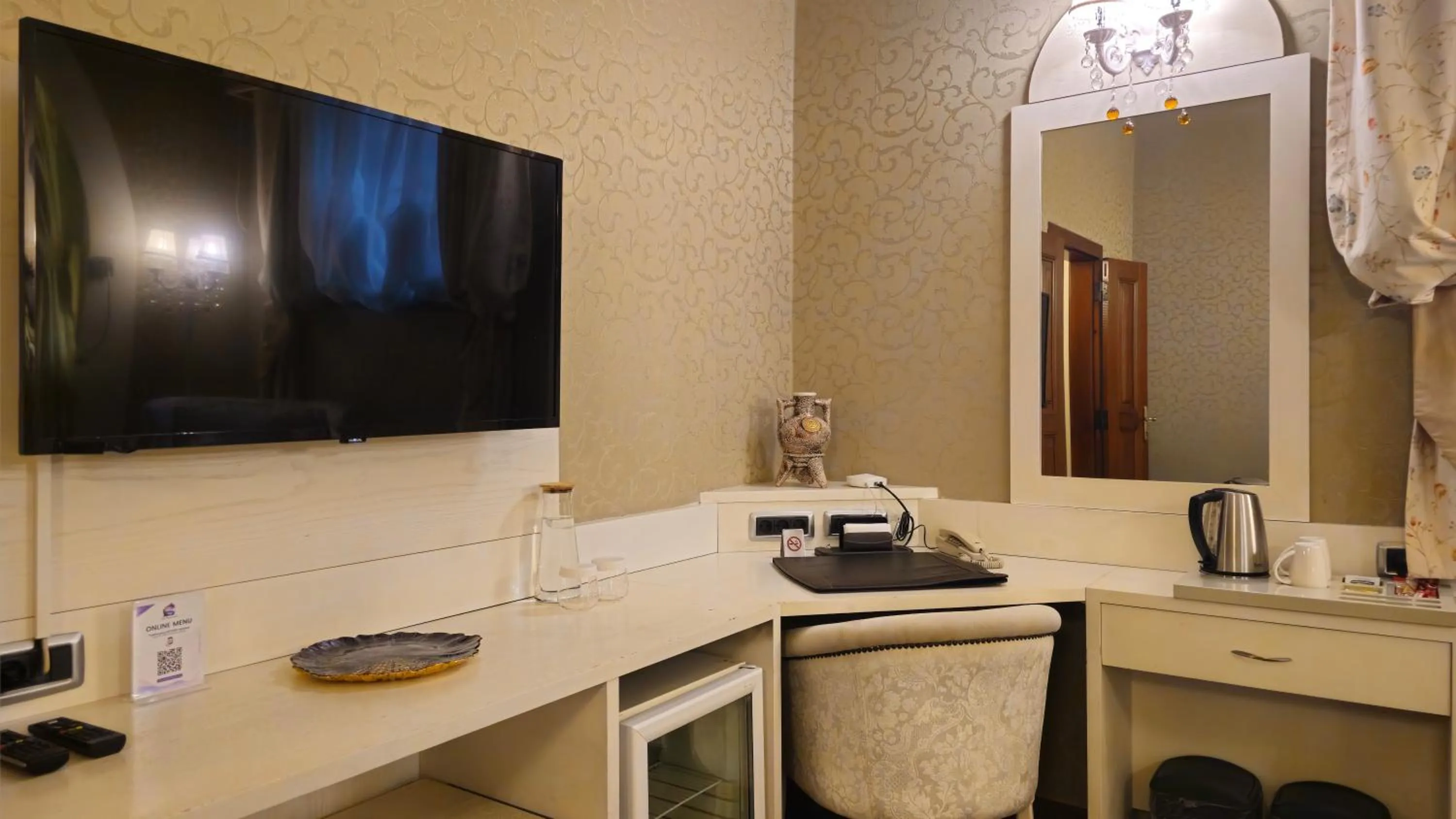 TV and multimedia in Eski Masal Hotel - Special Class