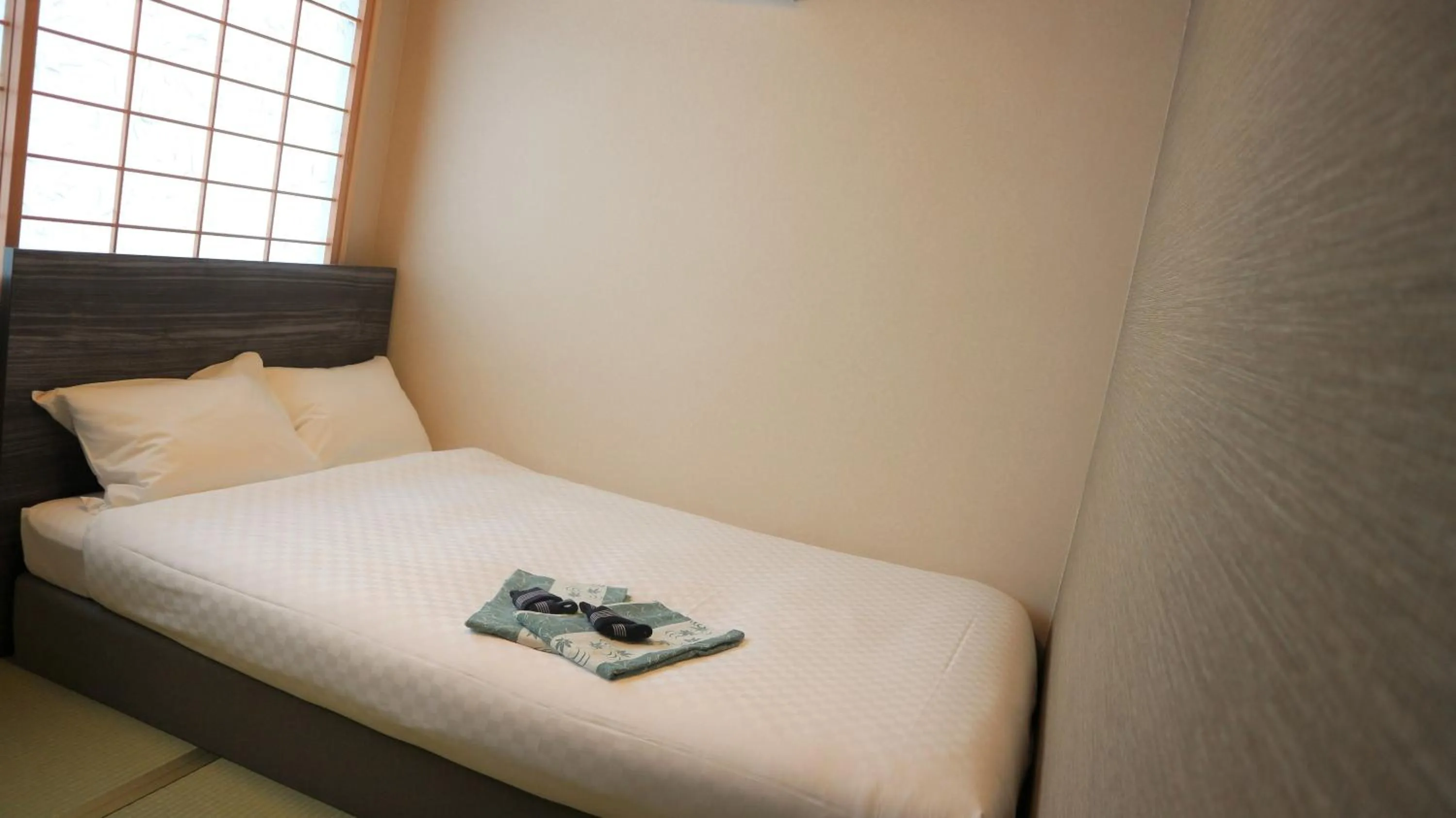 Bed in Bakery Hotel Chateau D'or