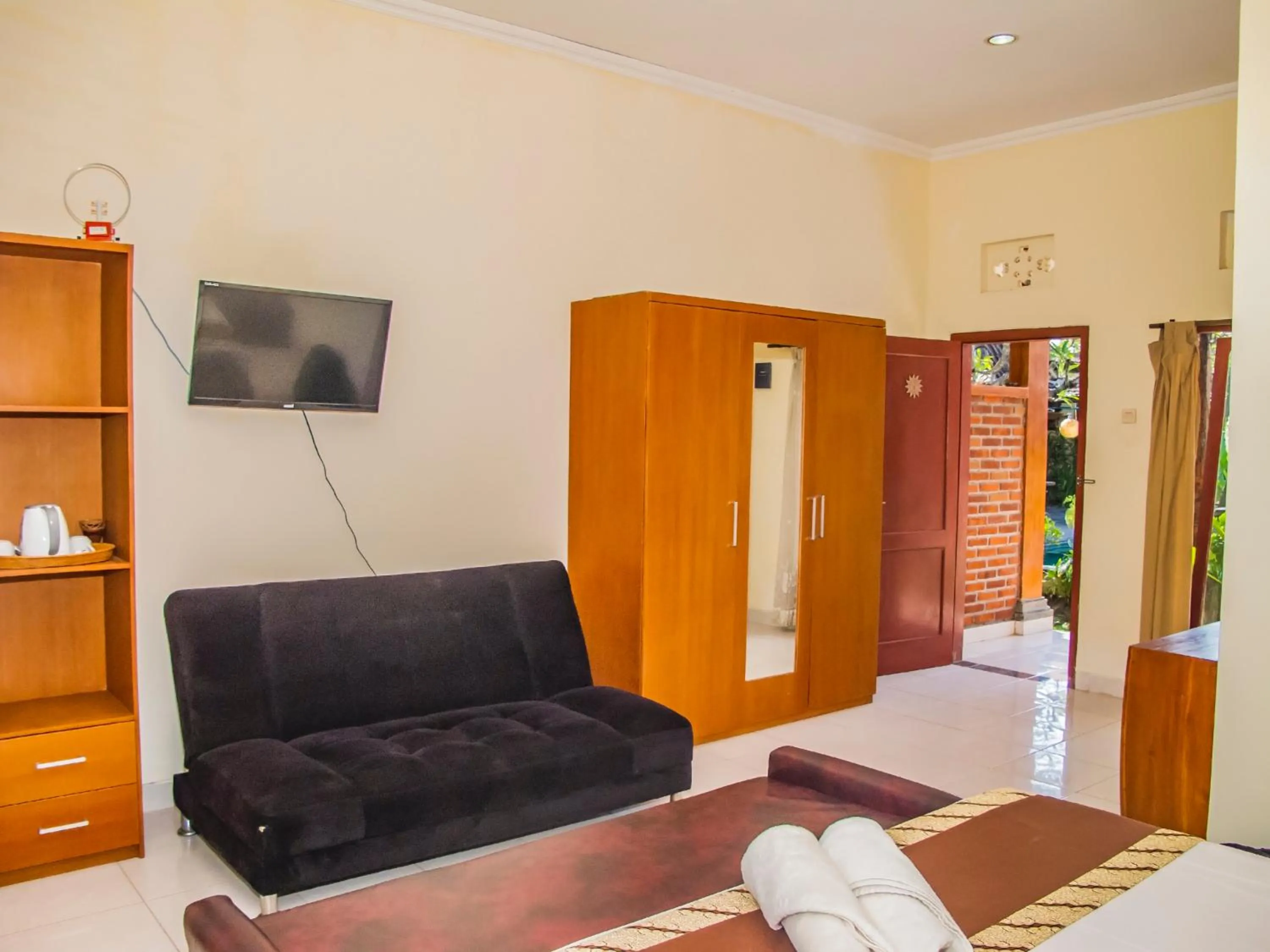 Bed in Griya Pasir Ukir