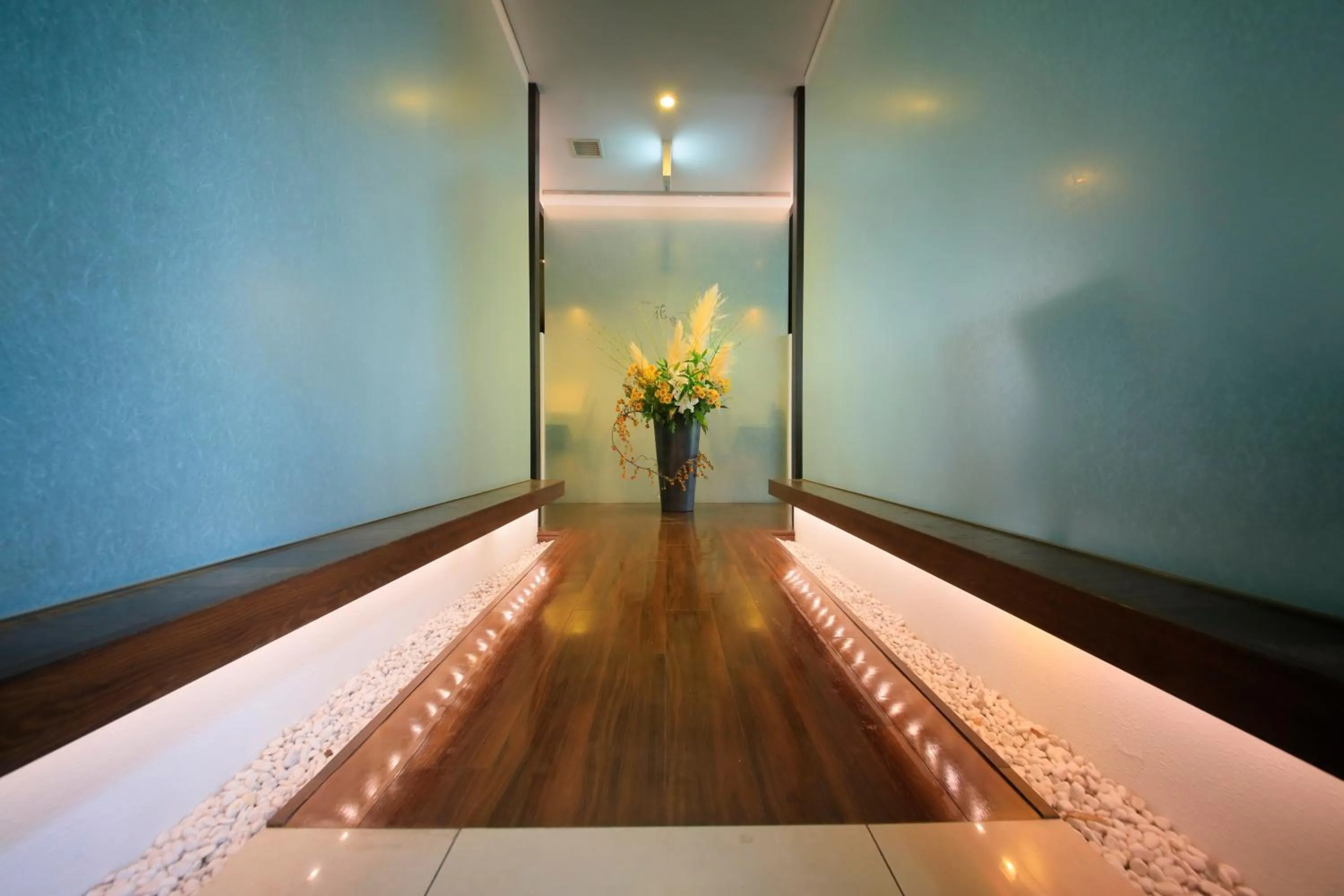 Restaurant/places to eat in Tensui Saryo