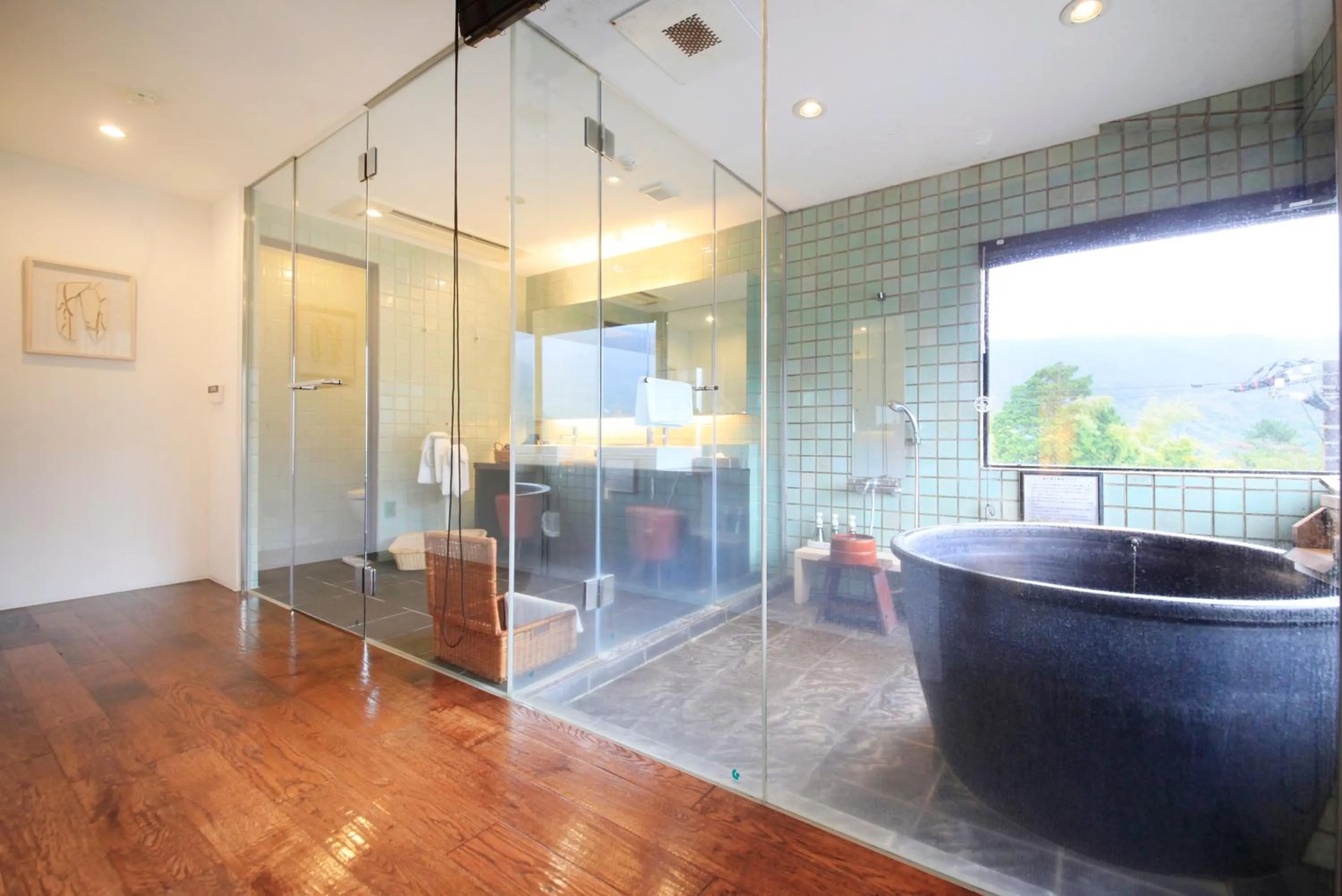 Photo of the whole room in Tensui Saryo