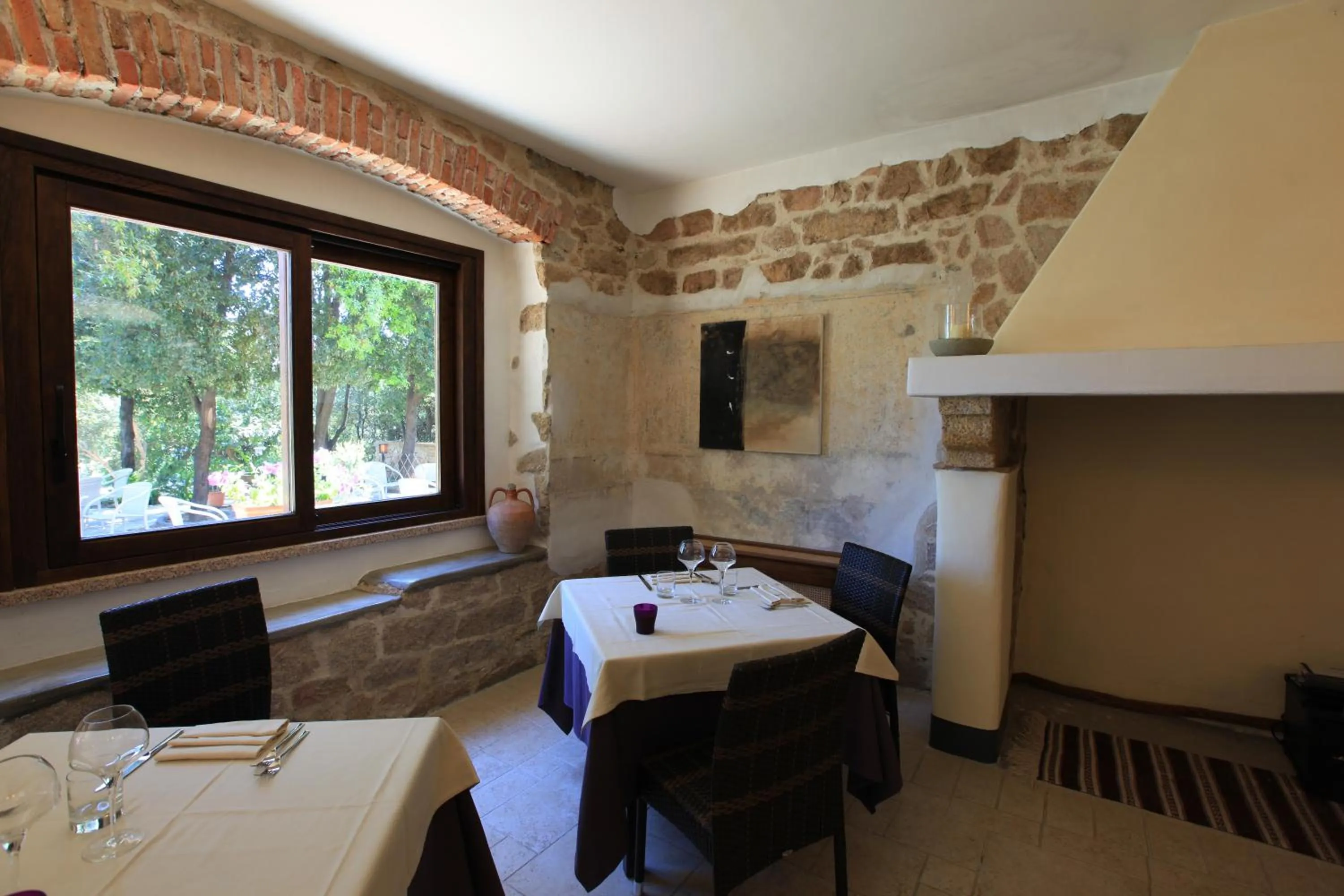 Living room in Nascar Hotel