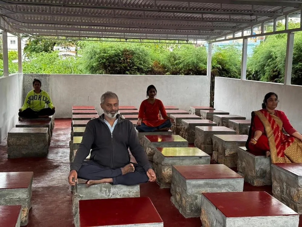 Satya Anand Cottage Pure Veg and Non Alcoholic Hotel