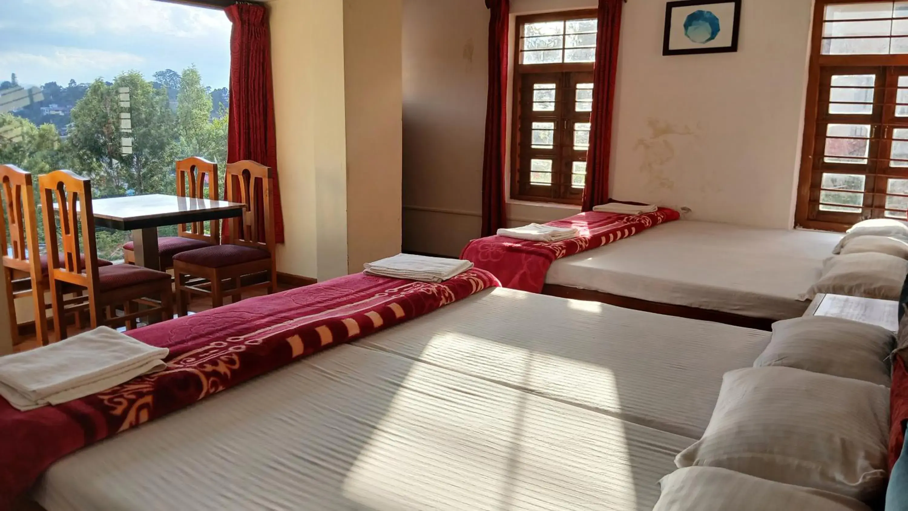 Family Room with Mountain View in Satya Anand Cottage Pure Veg and Non Alcoholic Hotel Family Room with Mountain View in Satya Anand Cottage Pure Veg and Non Alcoholic Hotel
