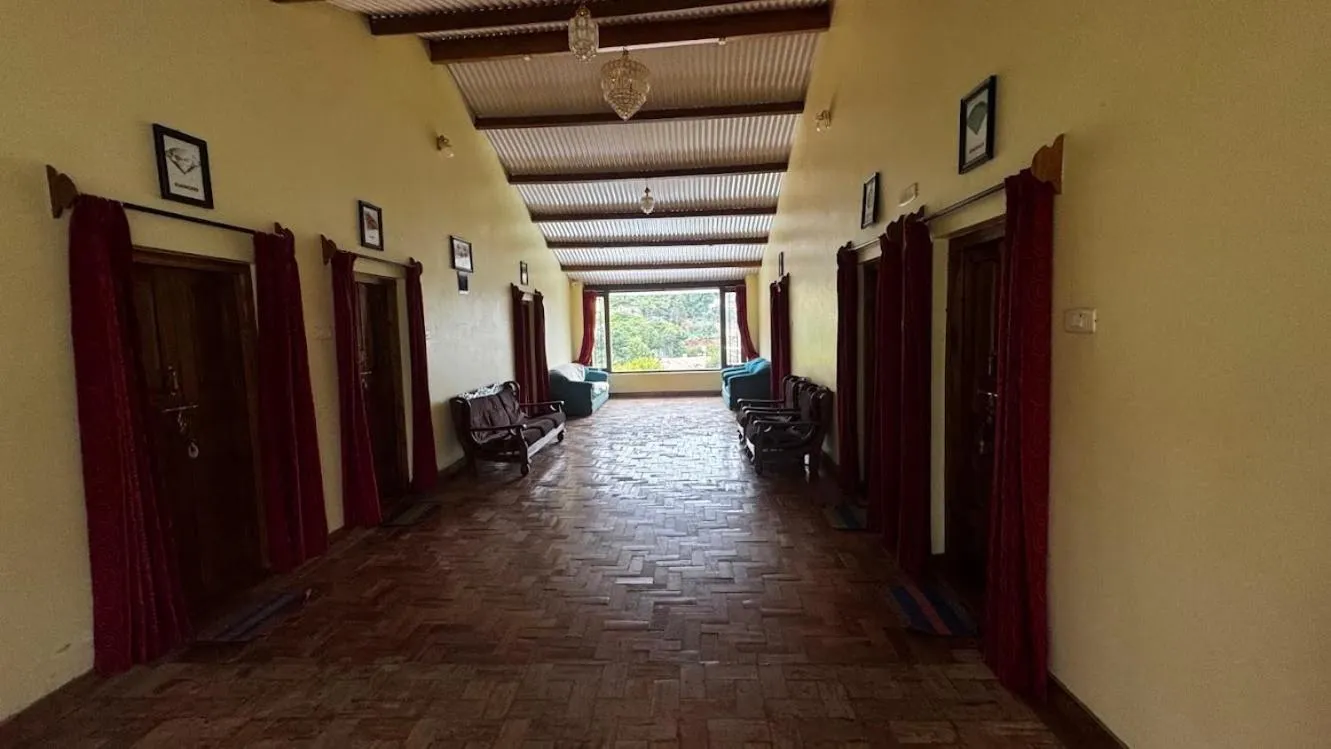 Satya Anand Cottage Pure Veg and Non Alcoholic Hotel