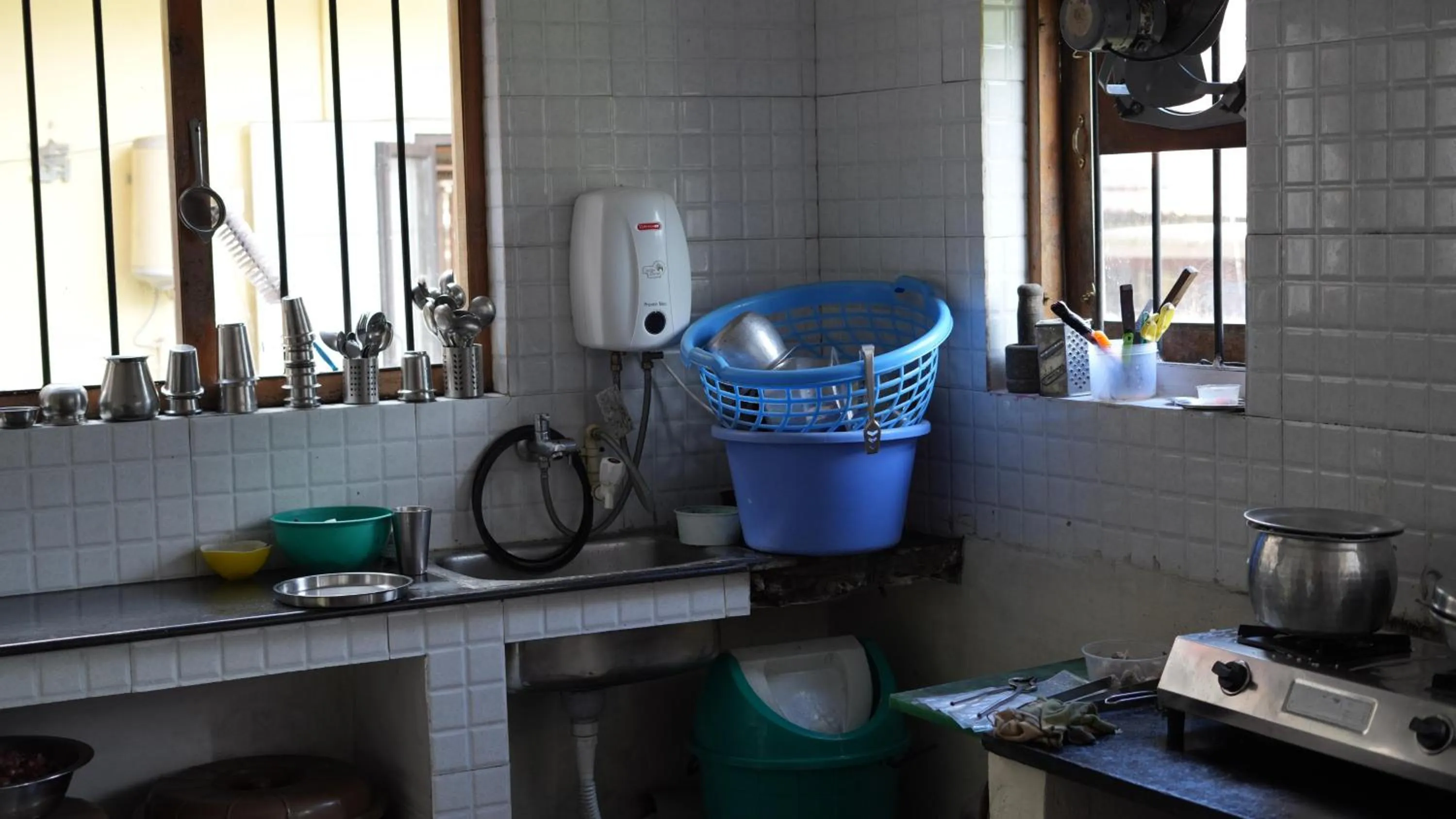 Satya Anand Cottage Pure Veg and Non Alcoholic Hotel