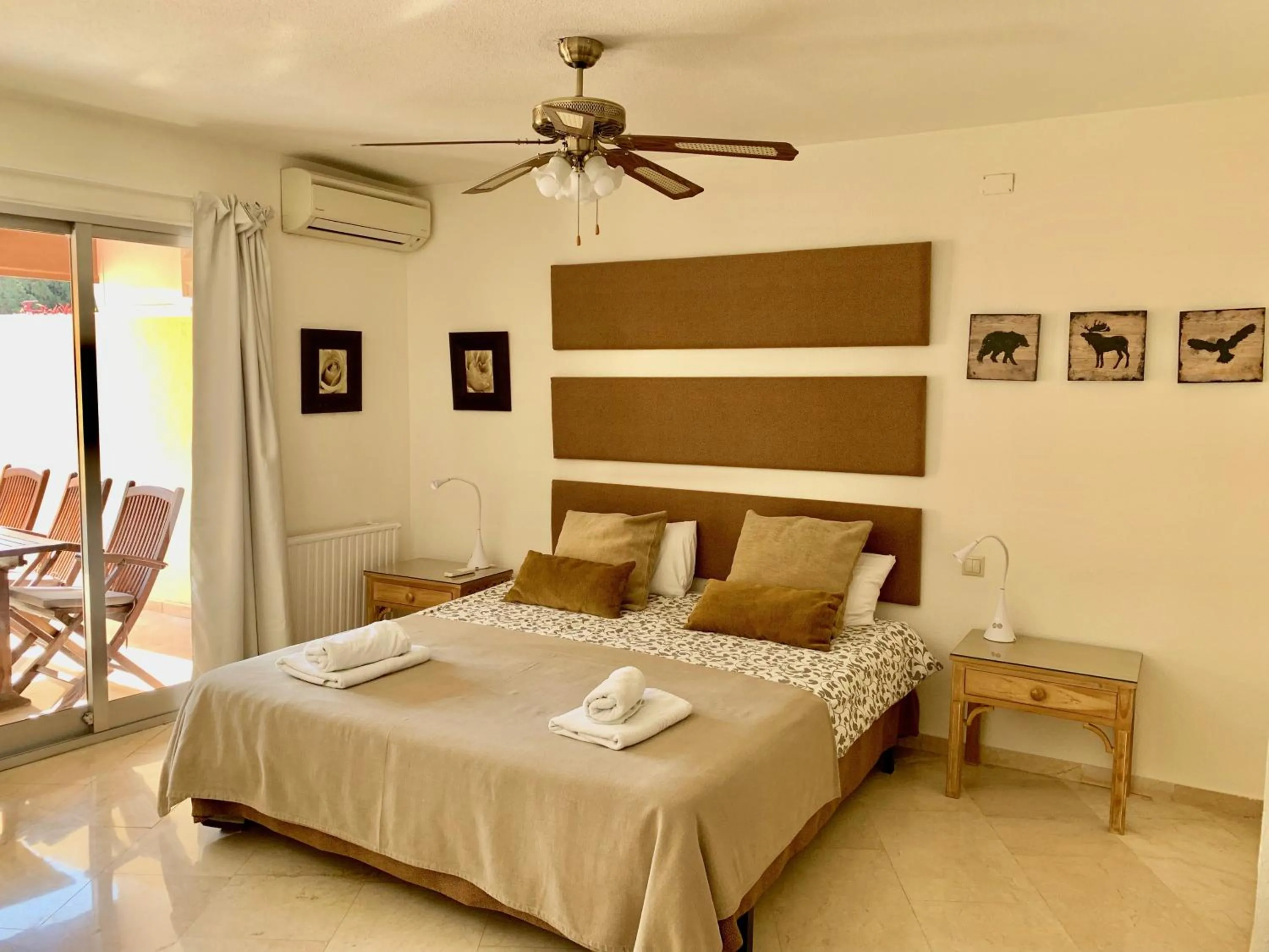 Bed in Parque Marbella