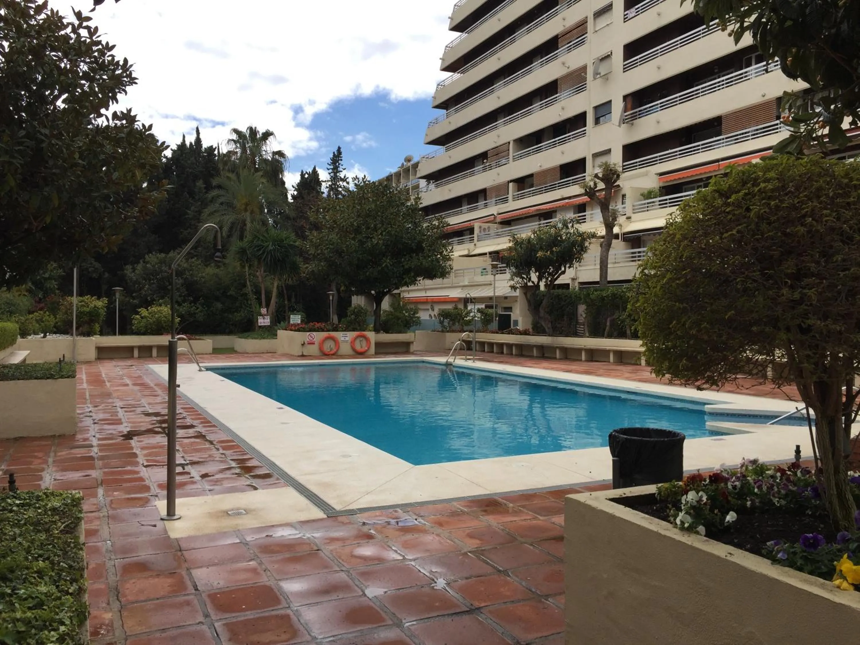Property building in Parque Marbella