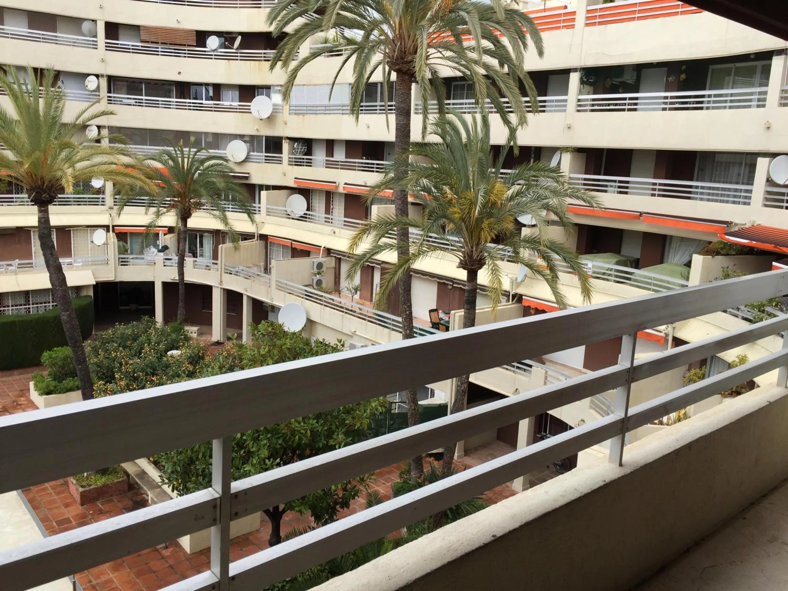 Property building in Parque Marbella