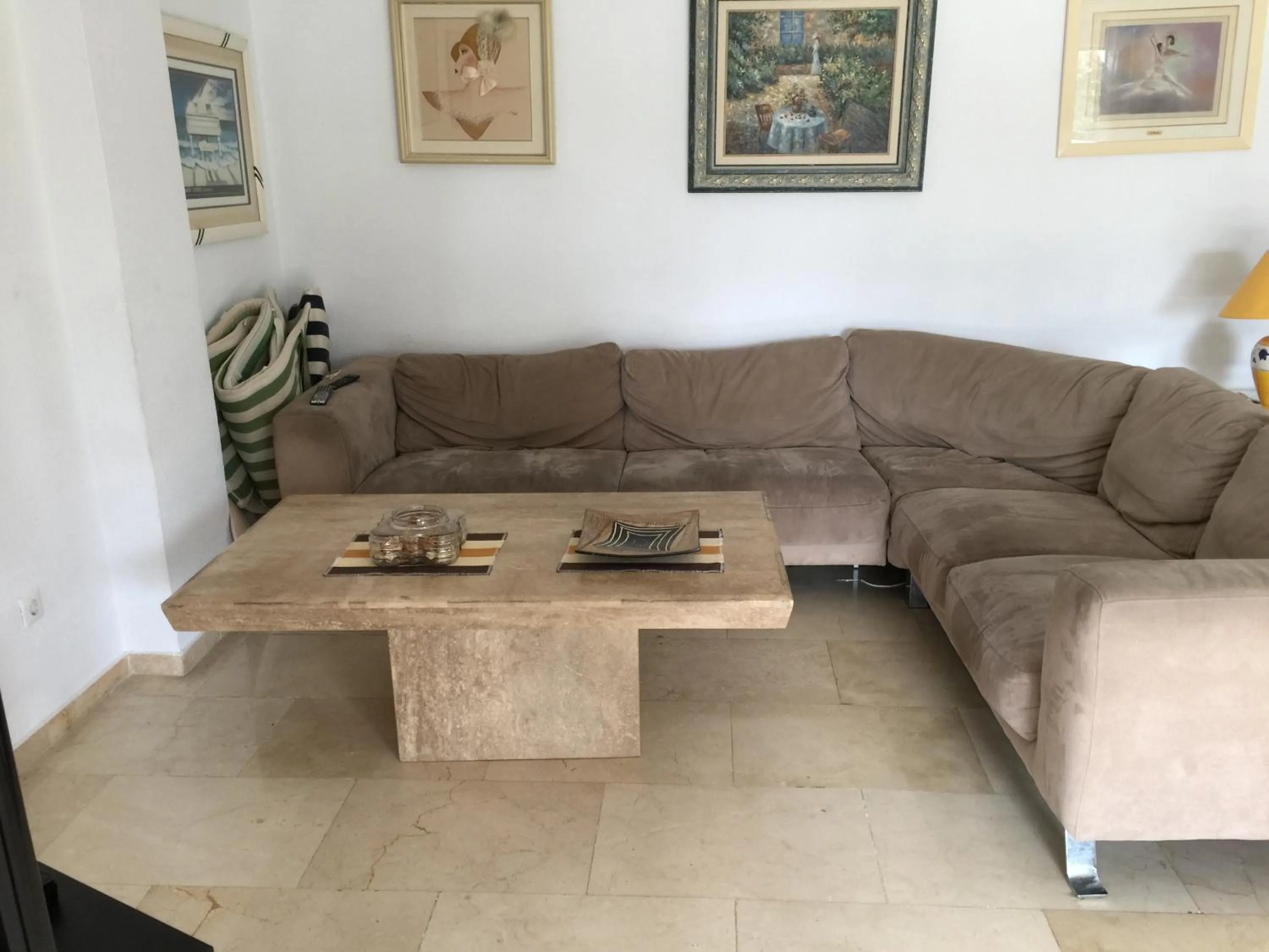 Living room in Parque Marbella