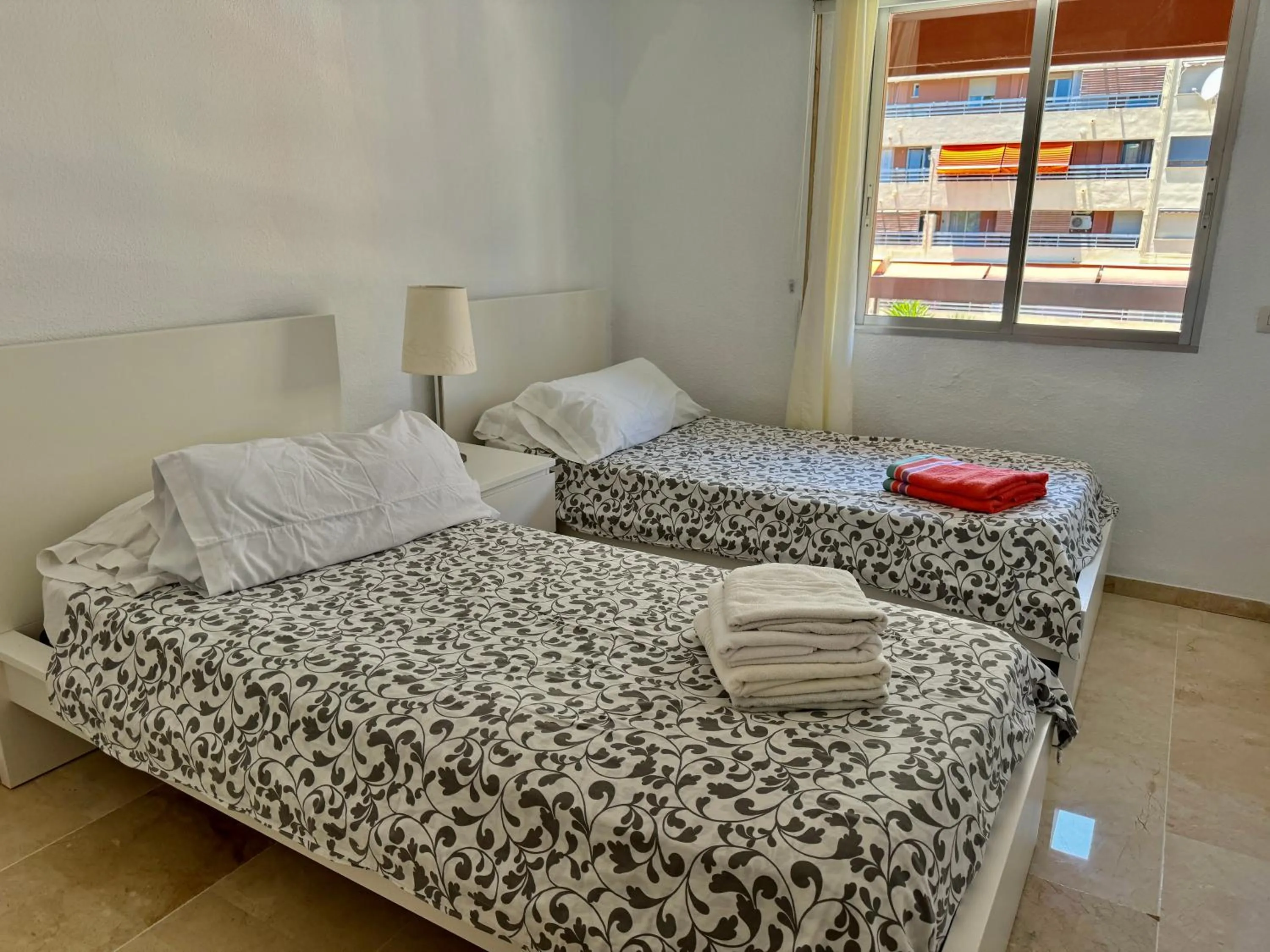 Bed in Parque Marbella