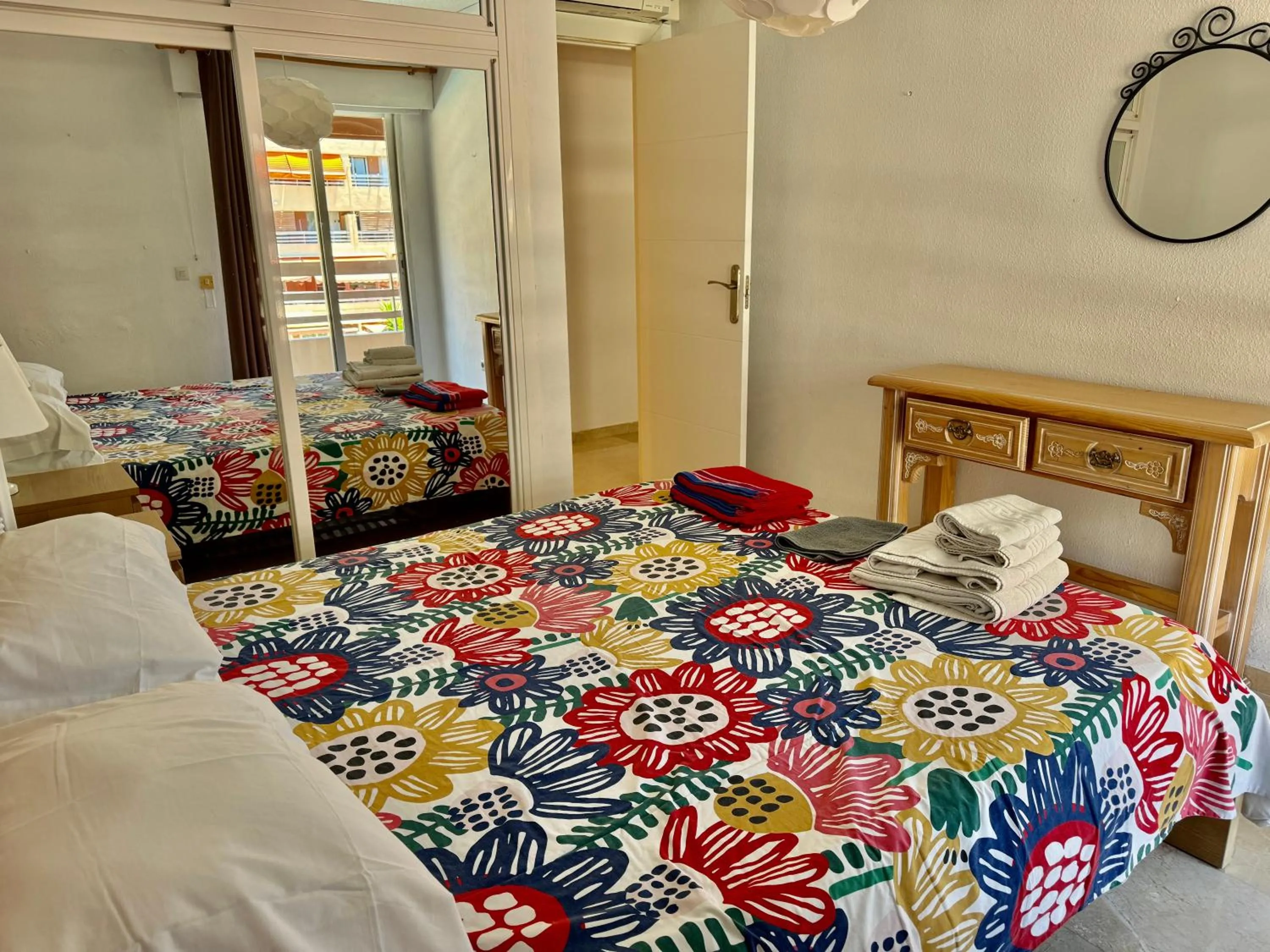 Bed in Parque Marbella
