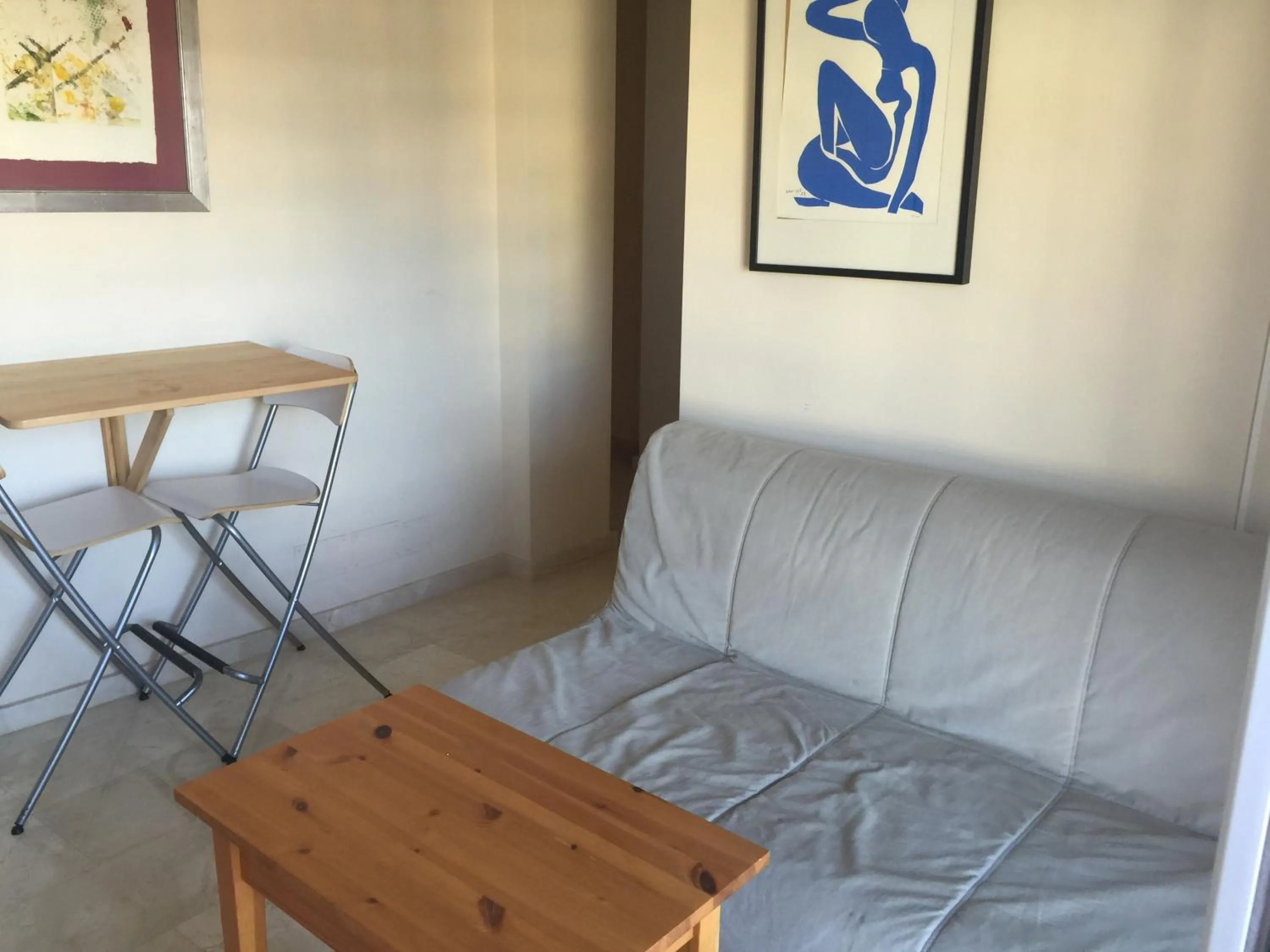 Dining area in Parque Marbella