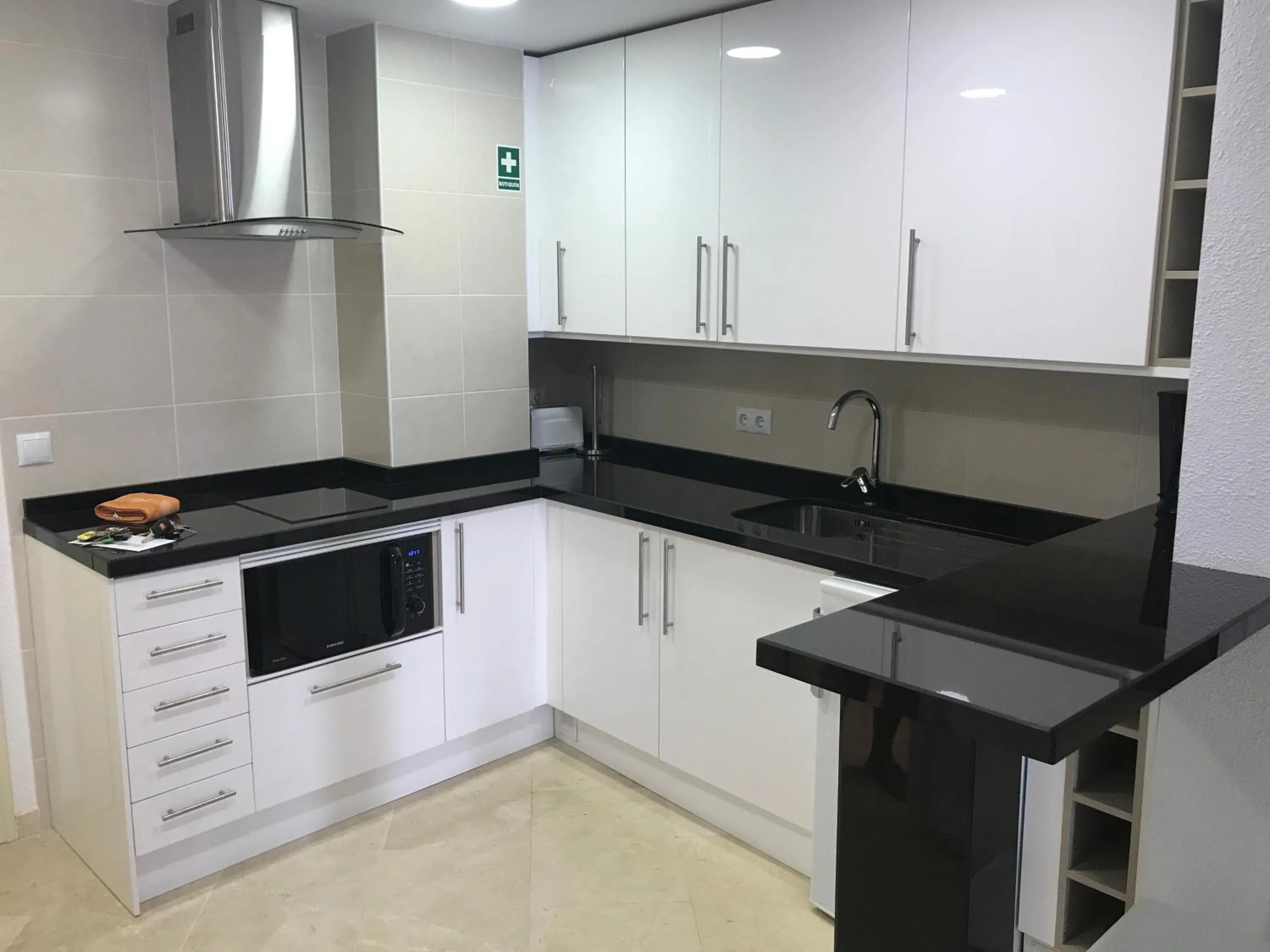 Kitchen or kitchenette in Parque Marbella