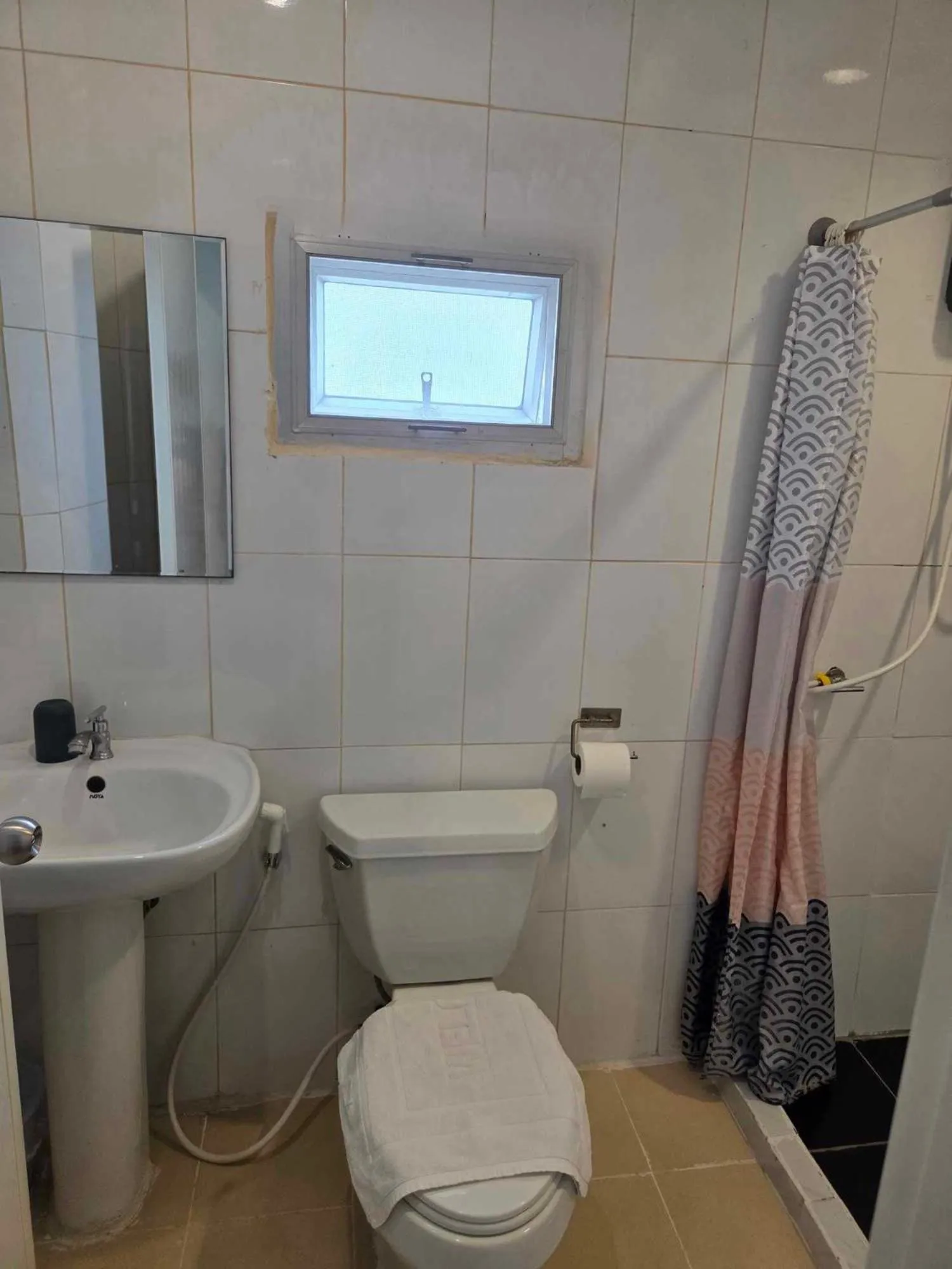 Shower in City Inn Udonthani