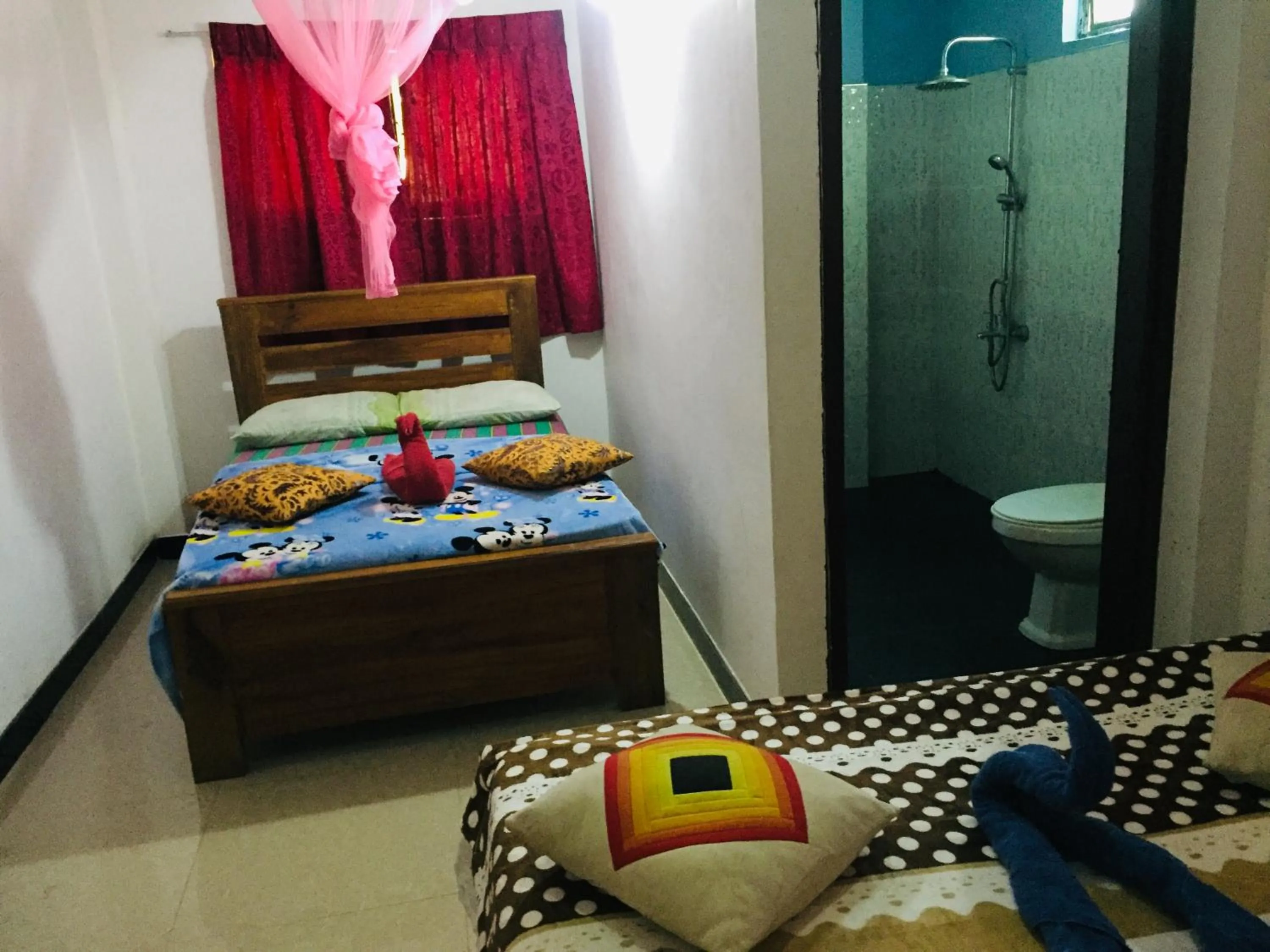 Photo of the whole room, Bed in Ella New Green View