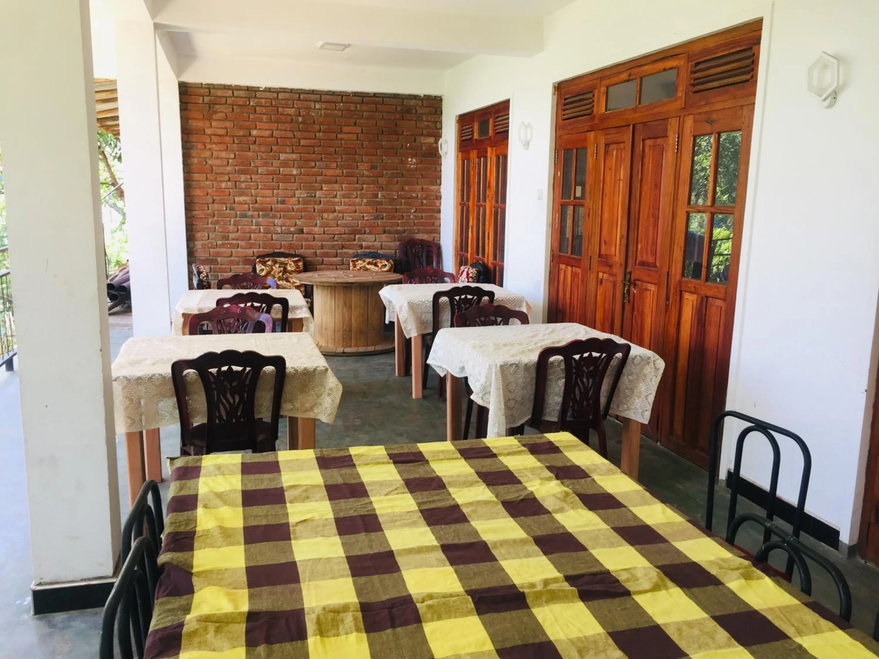 Restaurant/places to eat in Ella New Green View