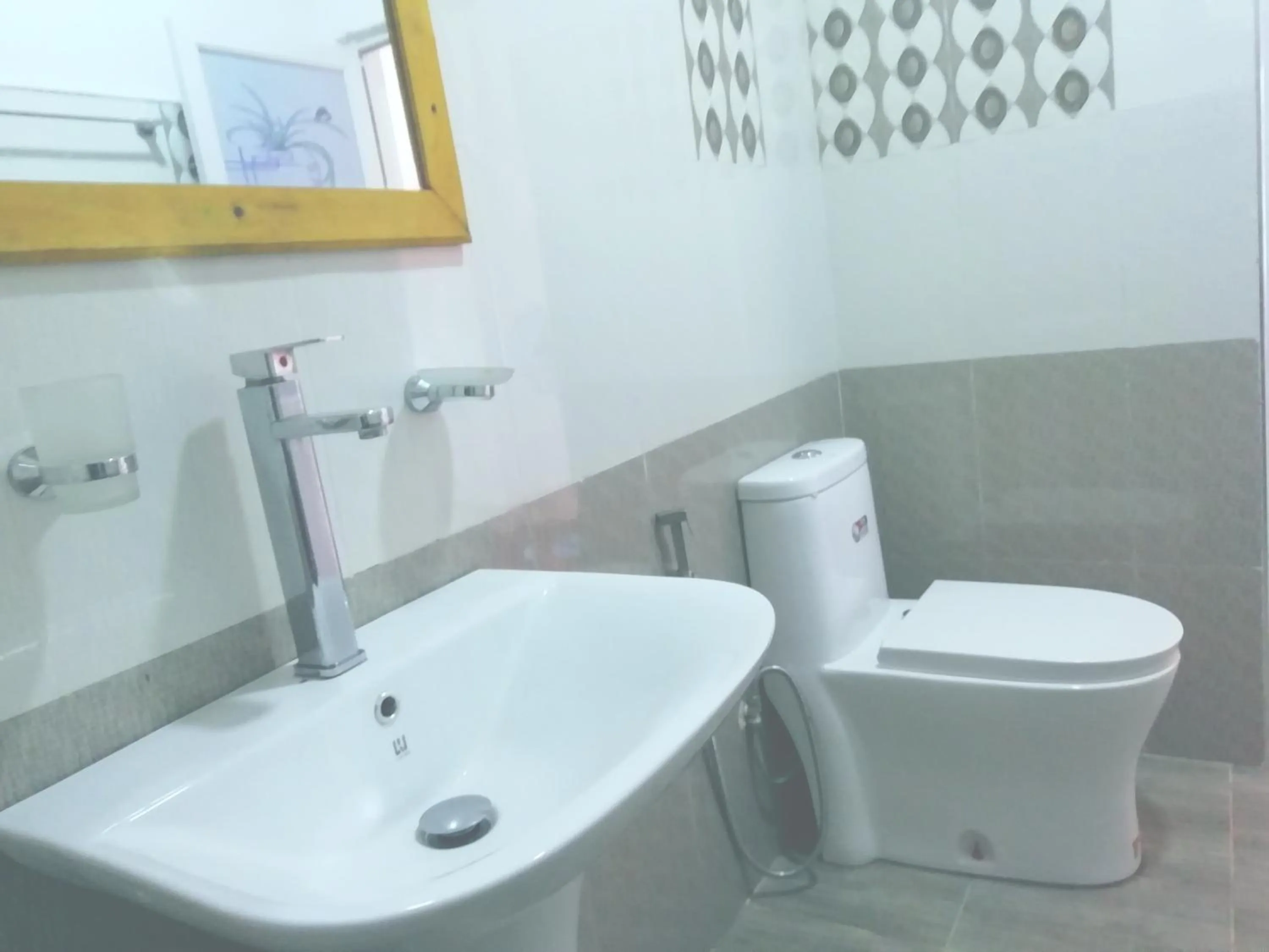 Bathroom in Ella New Green View