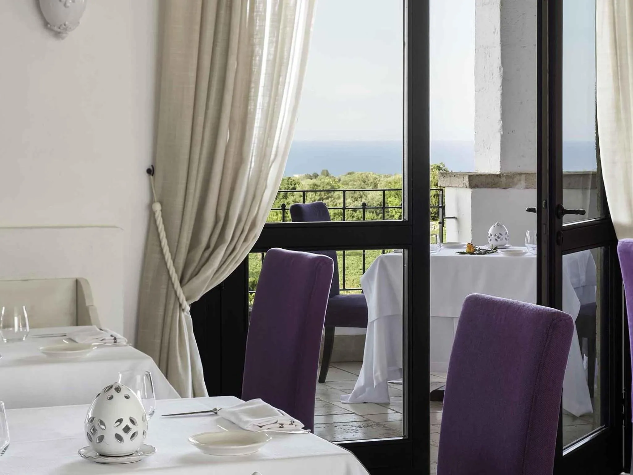 Restaurant/places to eat in Borgobianco Resort & Spa Polignano - MGallery Collection