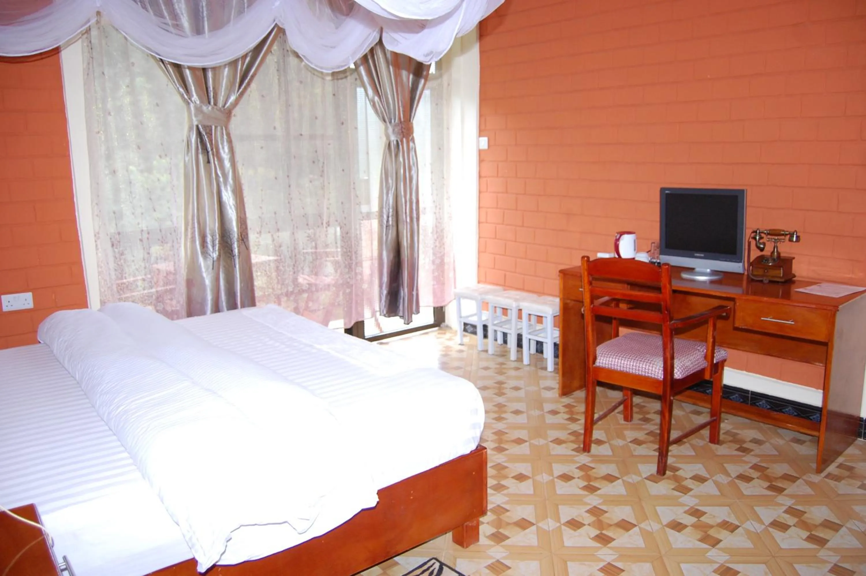 TV and multimedia, Bed in Kakakuona Resort