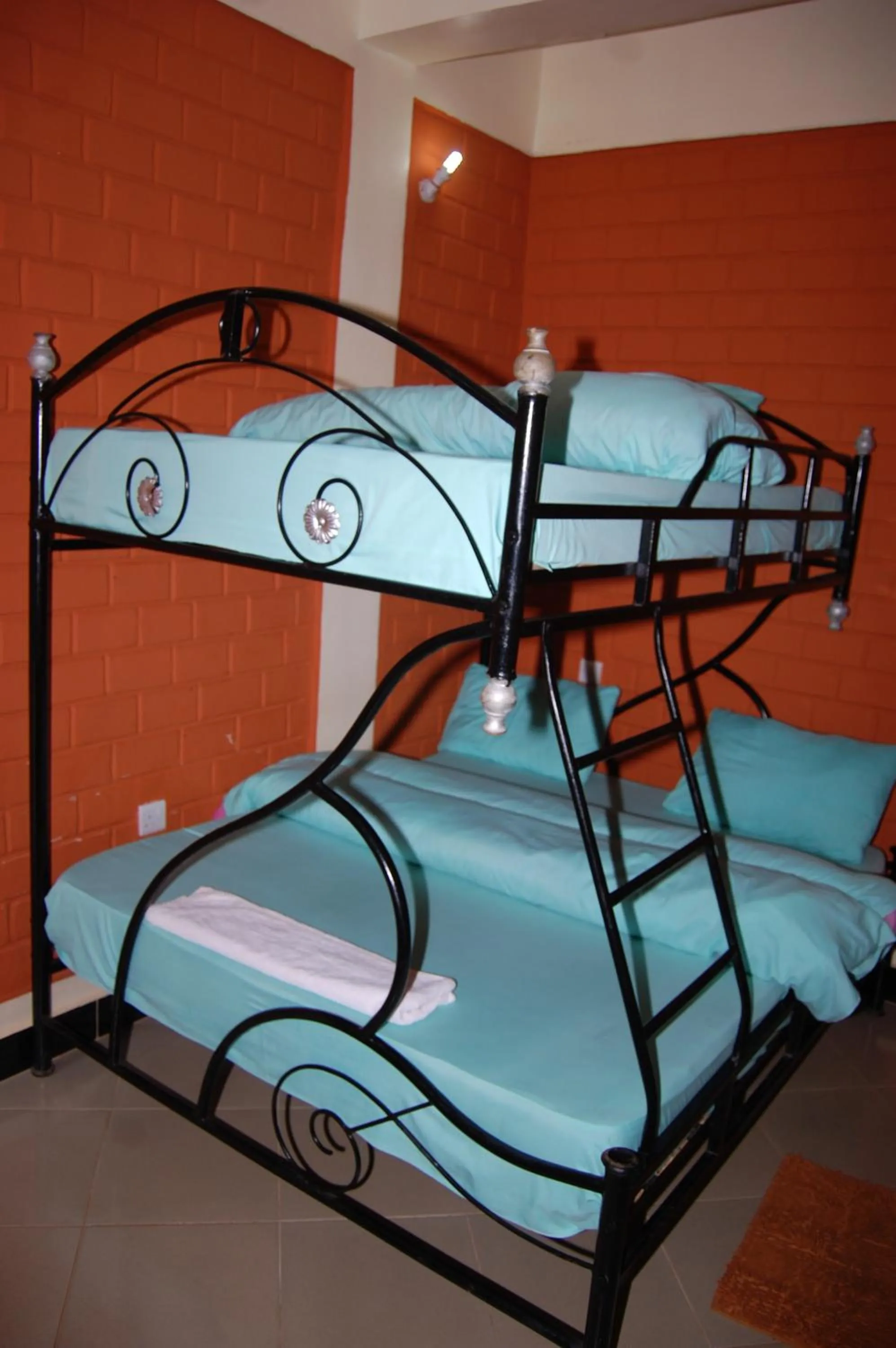 bunk bed, Bed in Kakakuona Resort