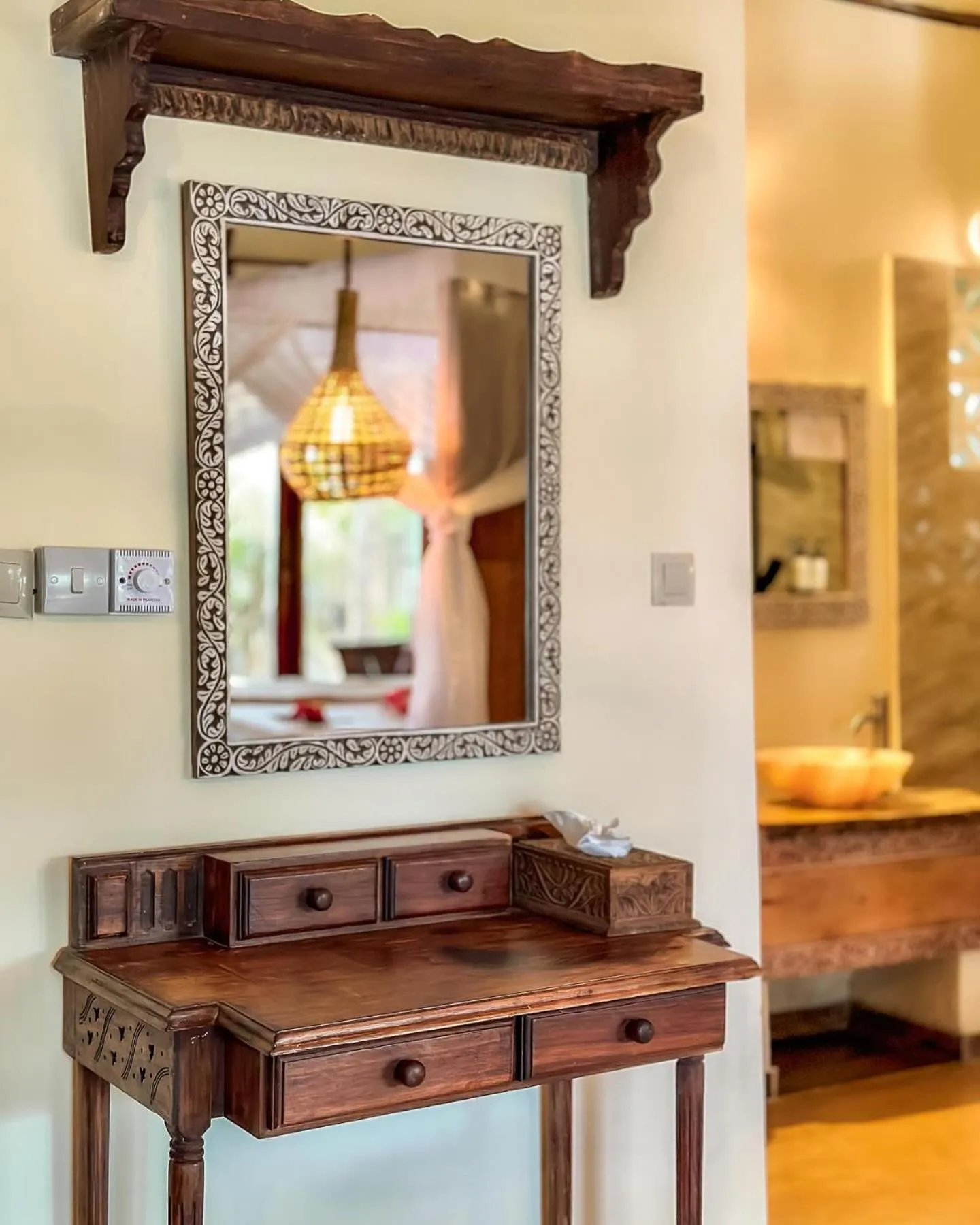 Decorative detail in Marafiki Bungalows