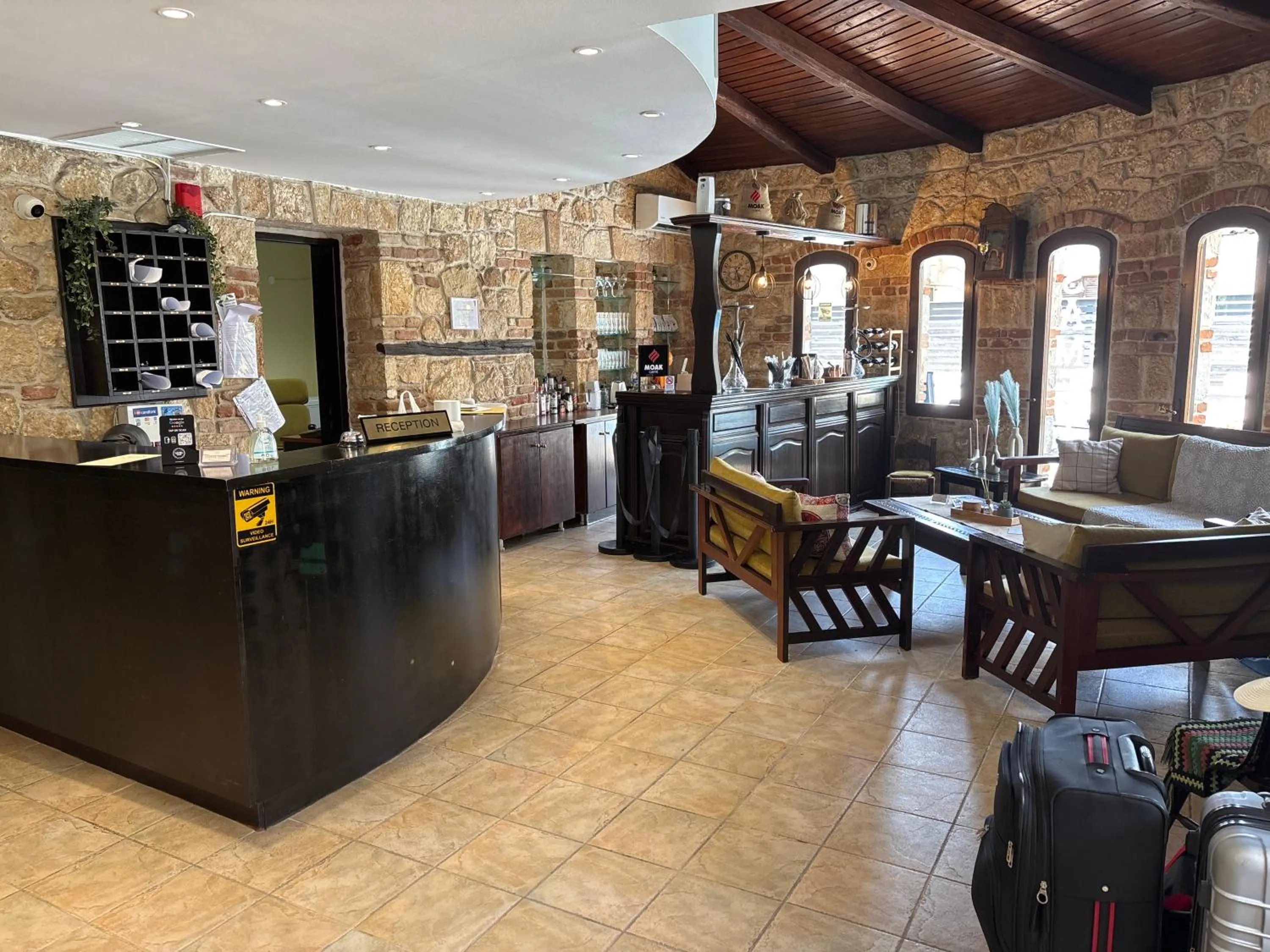 Lobby or reception in Samel Hotel