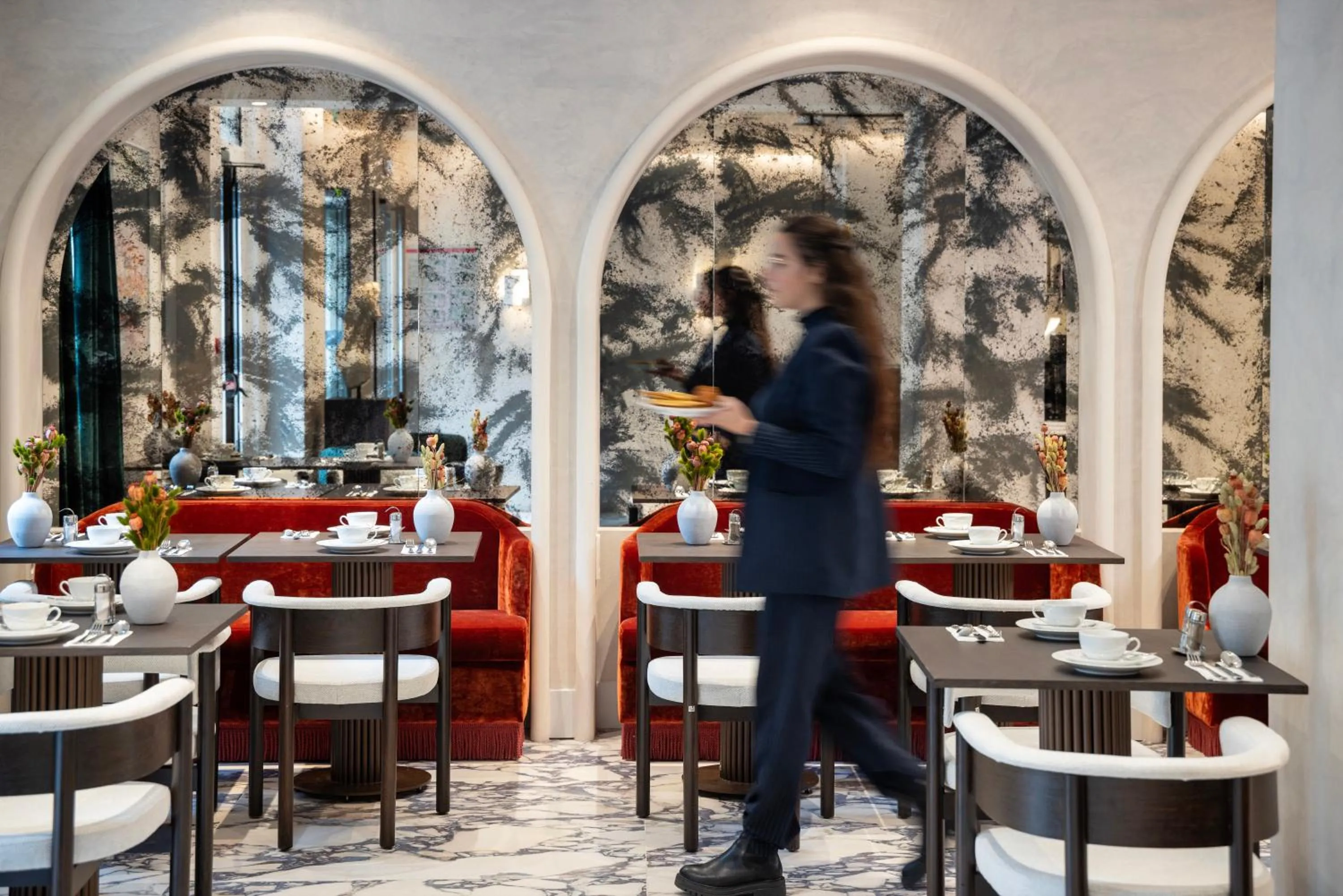 Breakfast in Hotel des Carmes by Malone