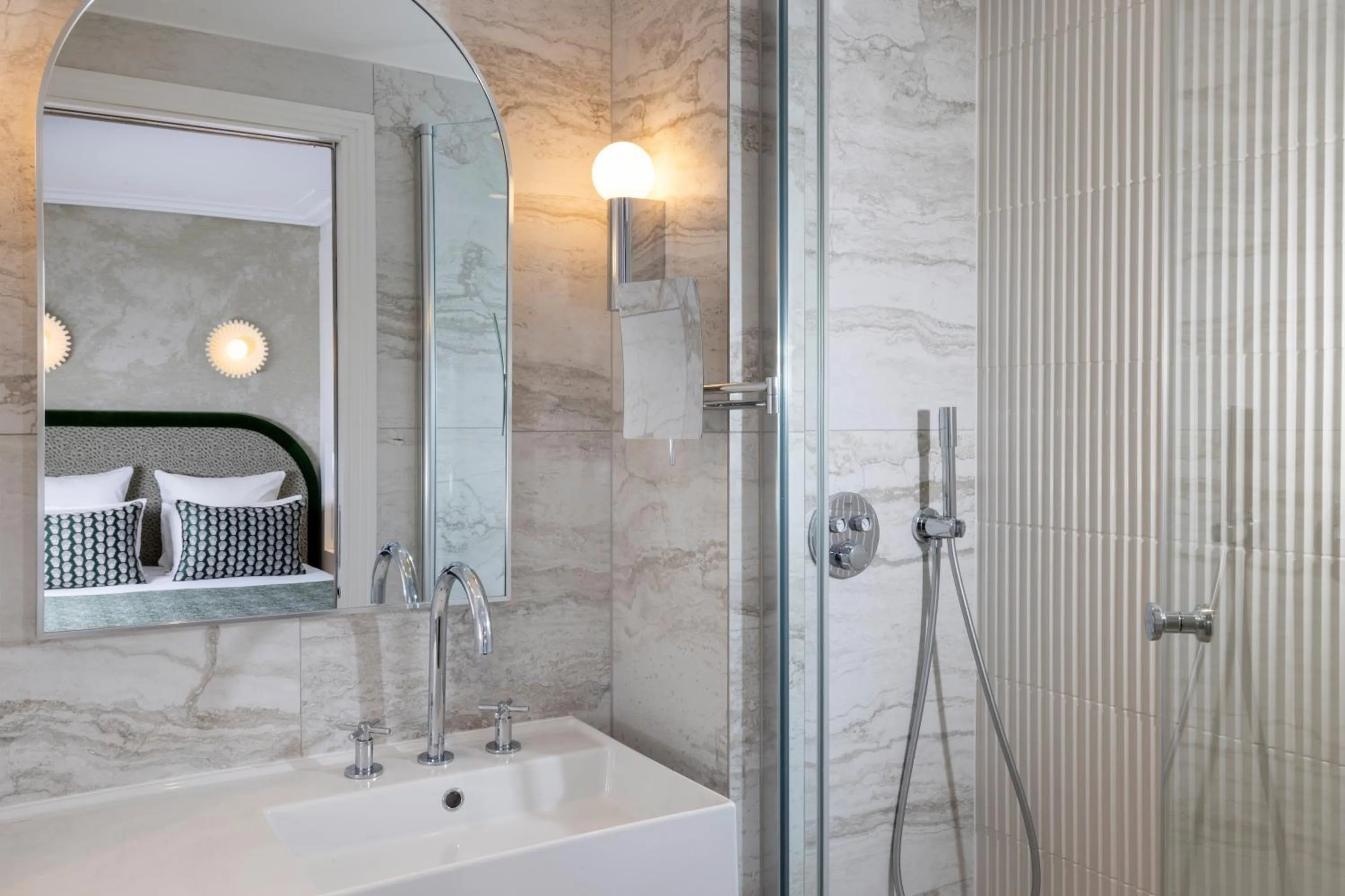 Bathroom in Hotel des Carmes by Malone