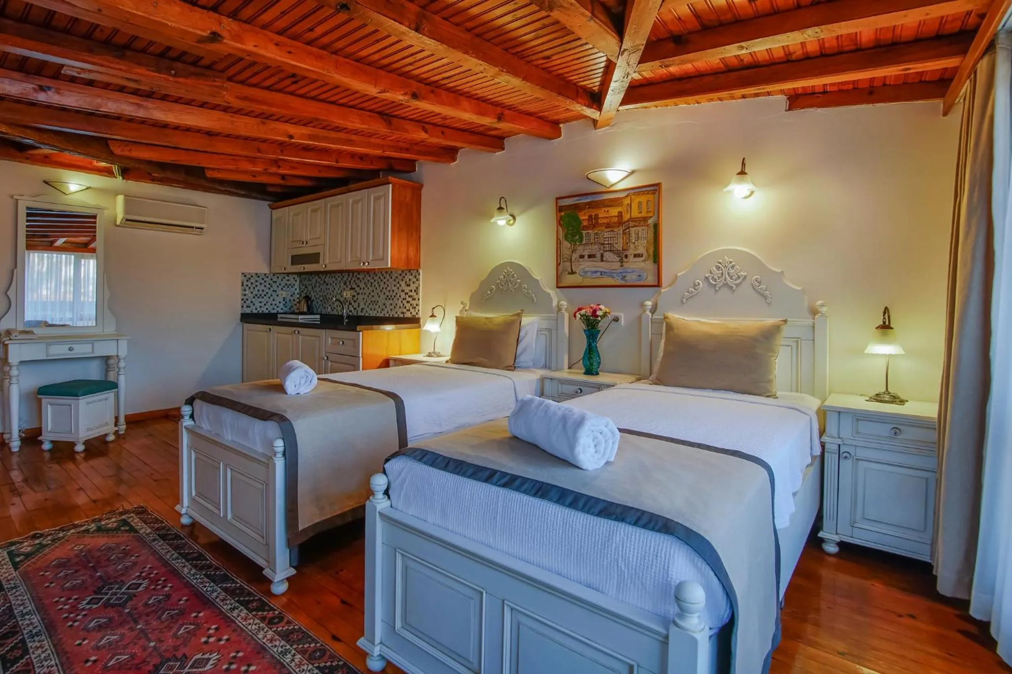 Photo of the whole room, Bed in La Paloma Hotel